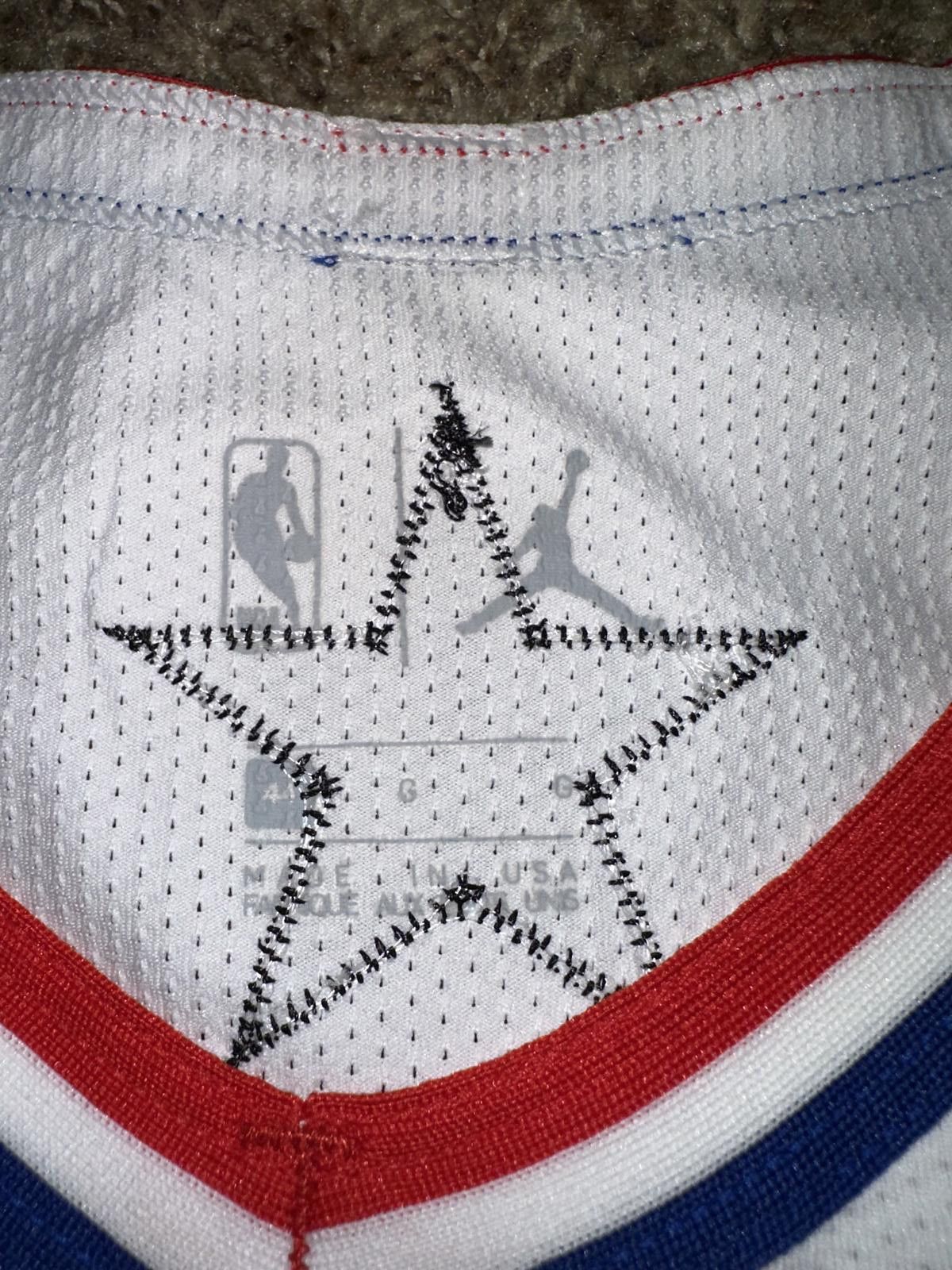 Designer 2019 NBA All-Star Game Lebron Team Vaporknit White Jersey Blank NEW 44 +4L Size US XL / EU 56 / 4 - 2 Thumbnail