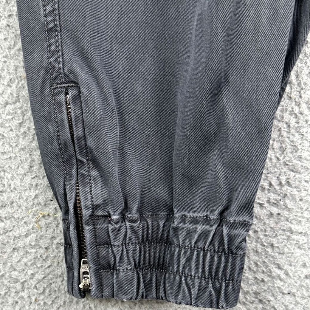Spanx Spanx Jean Jogger Pants Womens 1X Gray Pull On Elastic Waist Ankle Zip Stretch Jeans Jogger Pants Women Plus Size 1X Gray Size 40" / US 18 - 7 Thumbnail