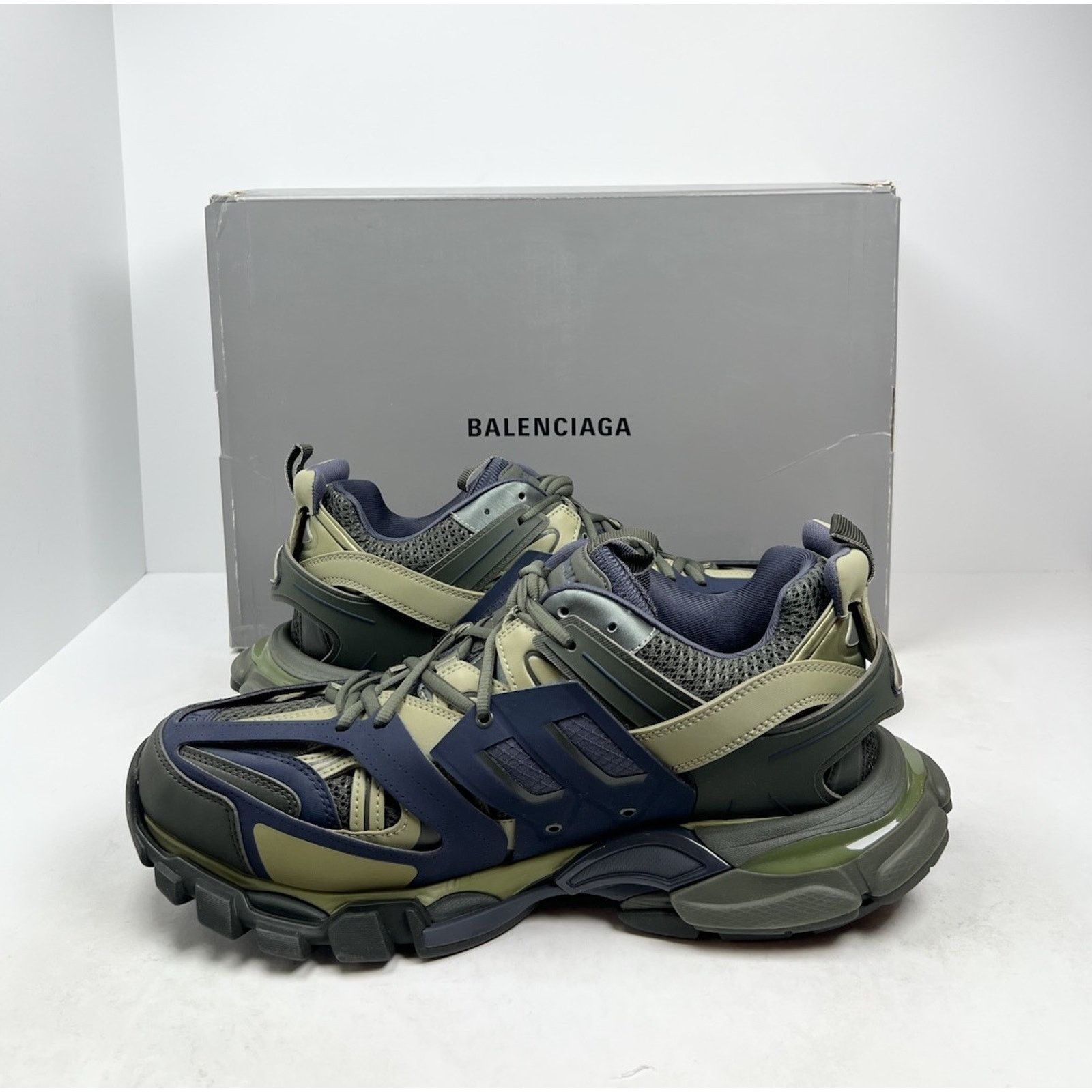 Balenciaga Size 45EU/12US - Balenciaga Track Green/Navy/Yellow Size US 12 / EU 45 - 5 Thumbnail