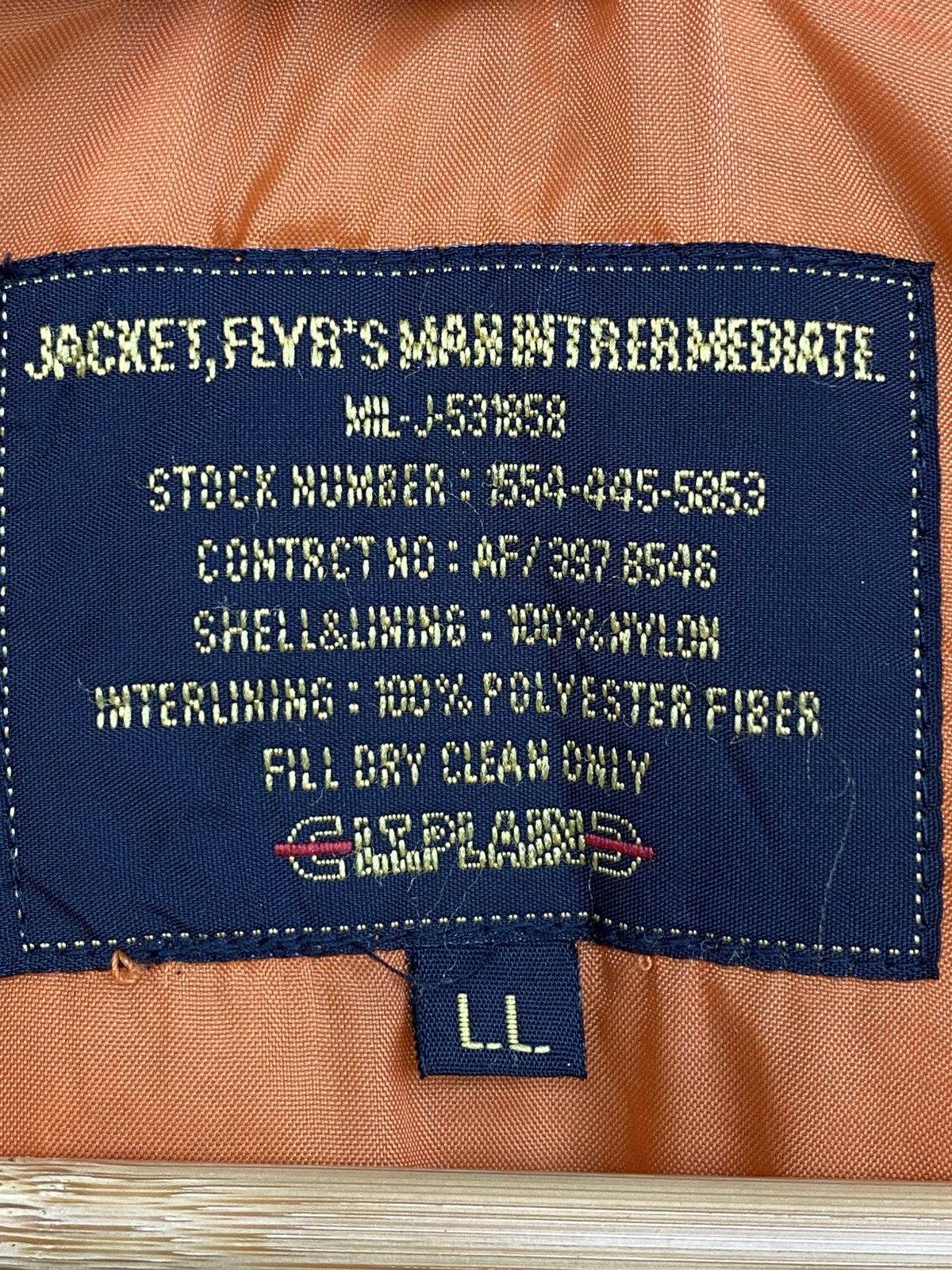 Vintage Vintage Military Bomber Jacket (Sun Faded) Size US XL / EU 56 / 4 - 12 Thumbnail