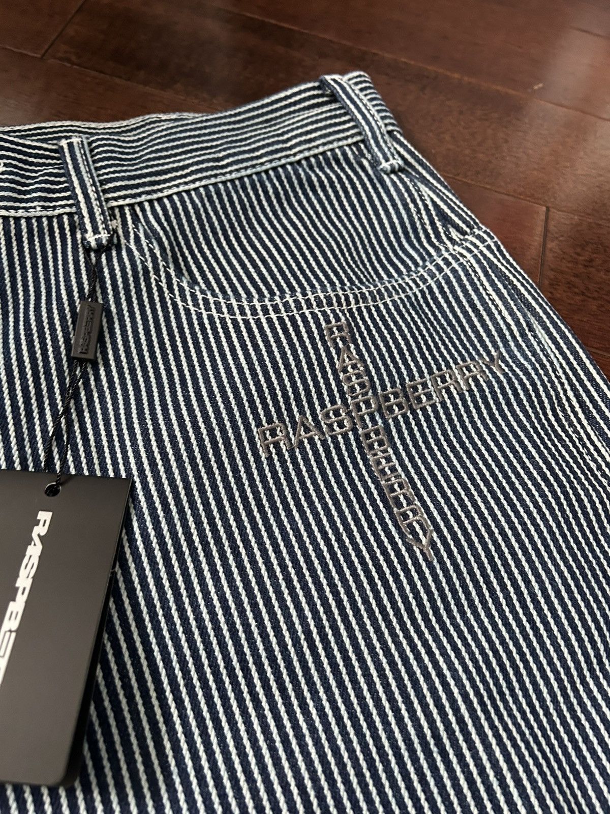 The GV Gallery Gv gallery stripe jorts Size US 34 / EU 50 - 2 Thumbnail