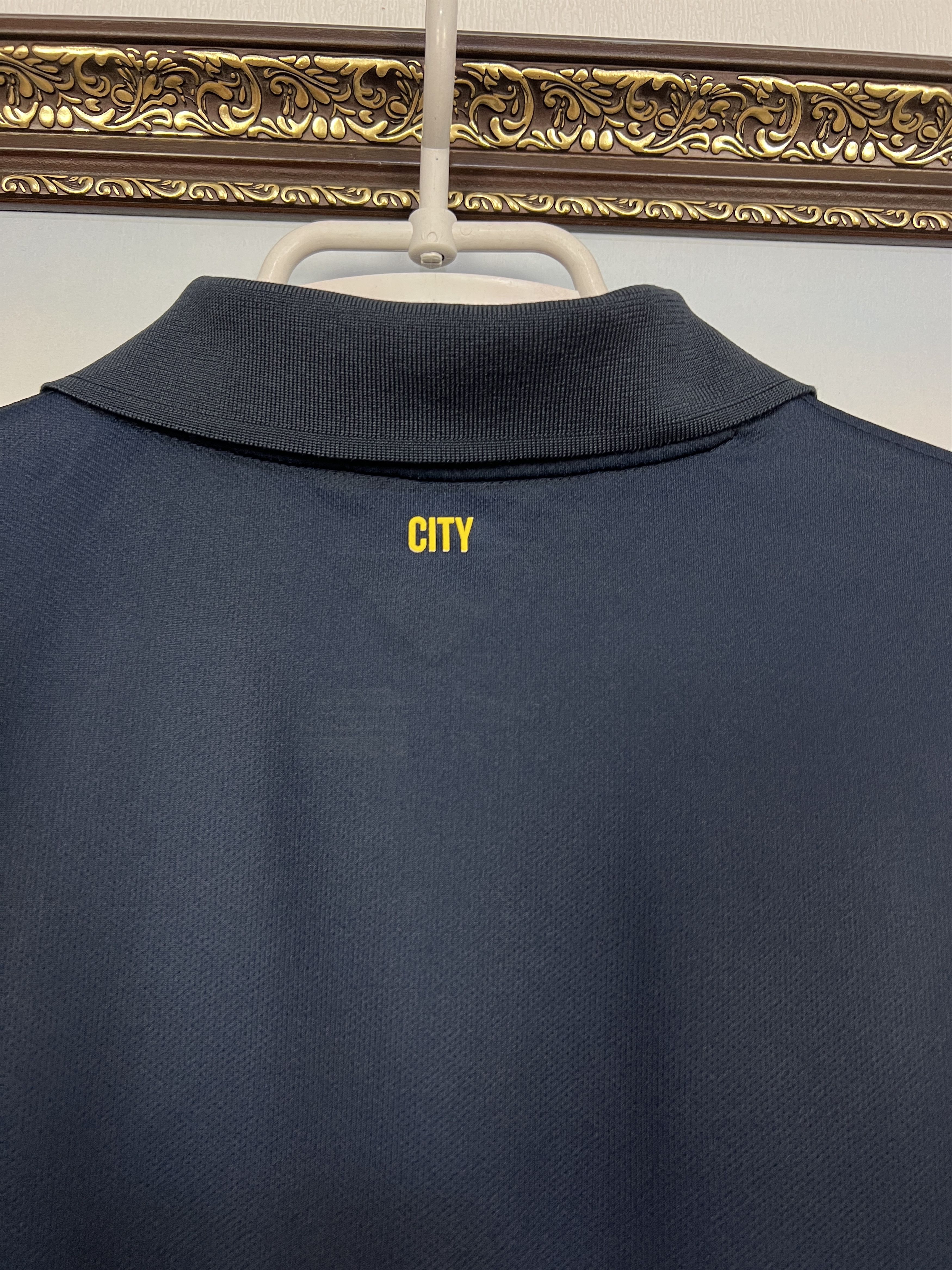 Nike Manchester City Away football shirt Soccer Jersey Trikot Size US L / EU 52-54 / 3 - 9 Thumbnail
