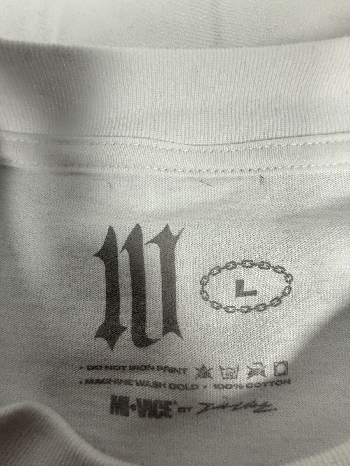 Other MI-Vice White Skull graphic T-Shirt size L Size US L / EU 52-54 / 3 - 5 Thumbnail