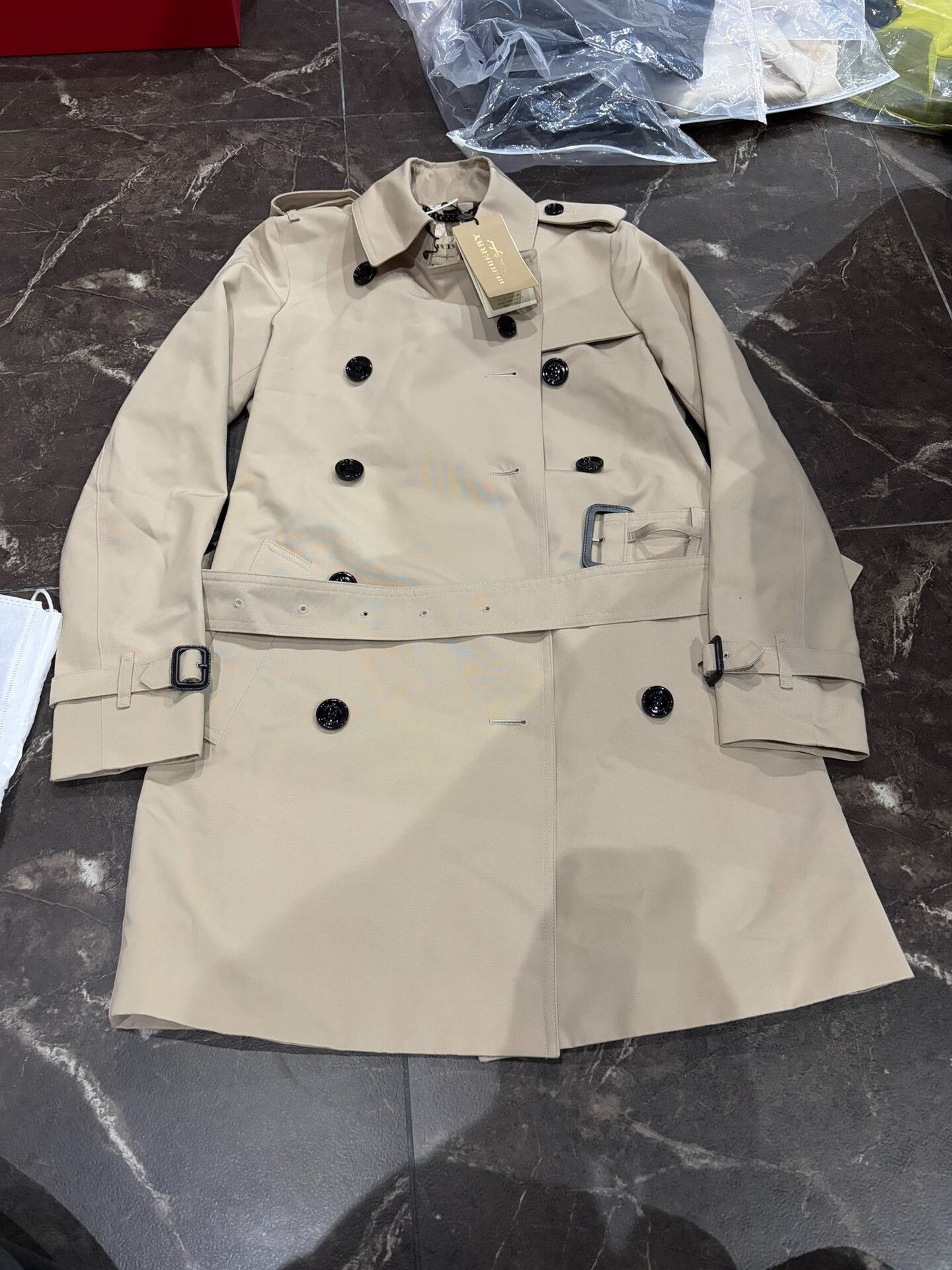 Burberry Burberry Solid Lapel Double-Breasted Coat Size S / US 4 / IT 40 - 1 Thumbnail