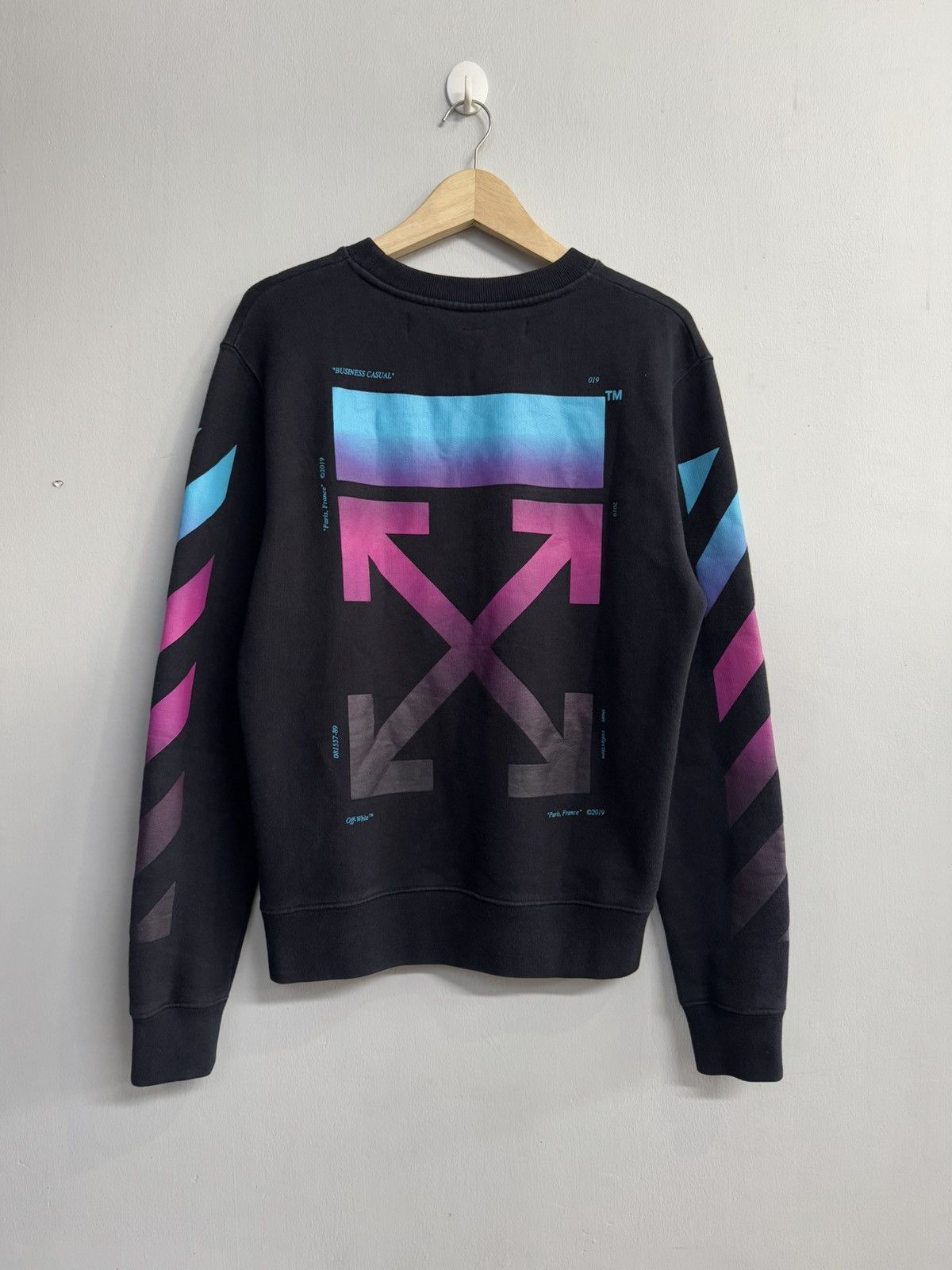 Off-White OFF WHITE MULTICOLOR GRADIENT ARROWS SWEATSHIRT Size US M / EU 48-50 / 2 - 1 Thumbnail