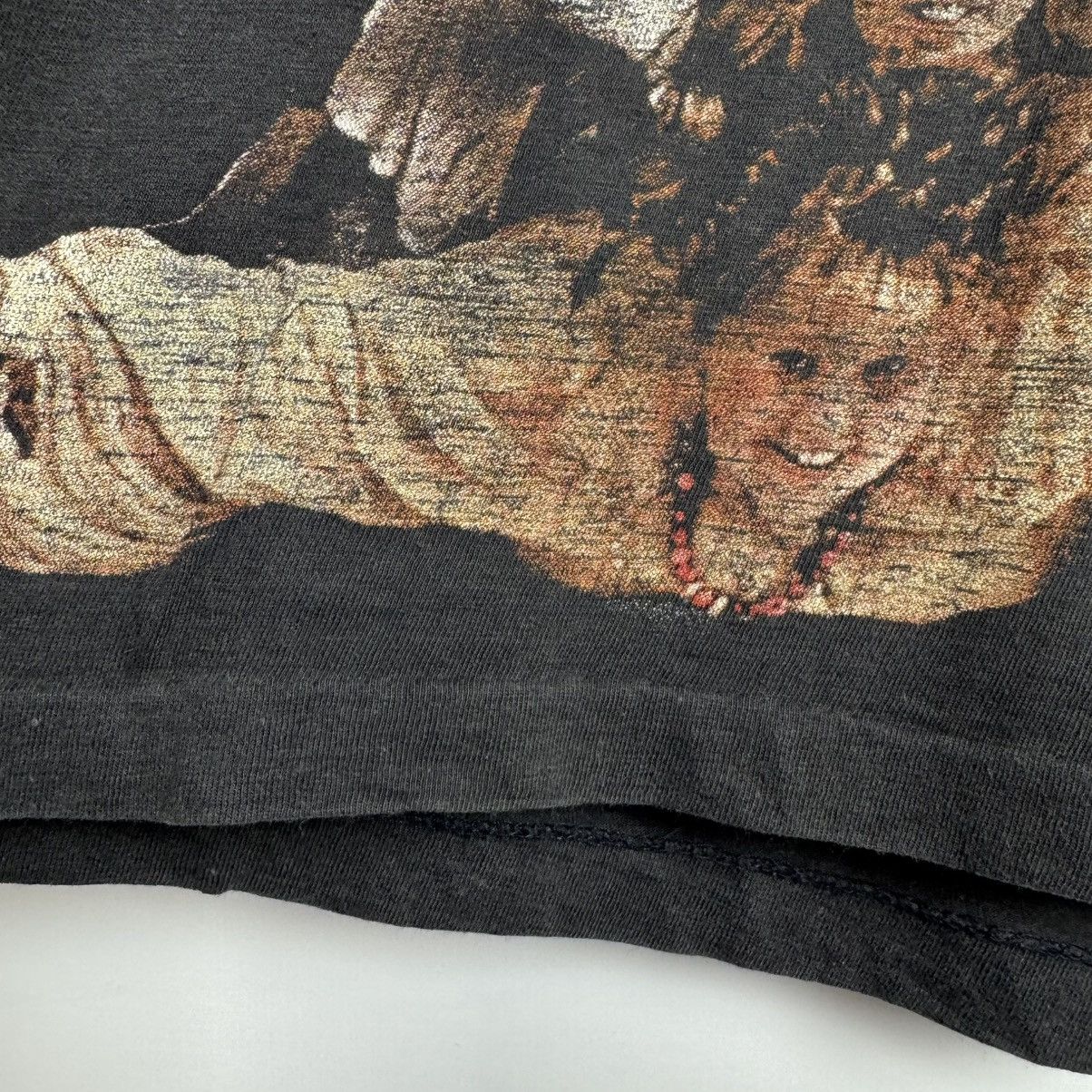 Vintage THE KELLY FAMILY 90s Y2K RARE VINTAGE T-SHIRT POP ROCK BAND Size US M / EU 48-50 / 2 - 9 Thumbnail