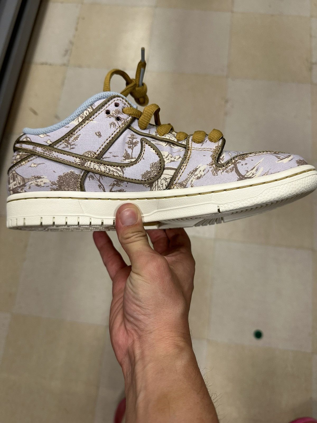 Nike Nike SB Dunk Low Premium City of Style Size US 6.5 / EU 39-40 - 4 Thumbnail