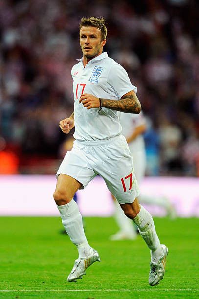 Umbro Umbro x England 2009/10 Beckham #17 Home Soccer Jersey Size US L / EU 52-54 / 3 - 5 Thumbnail