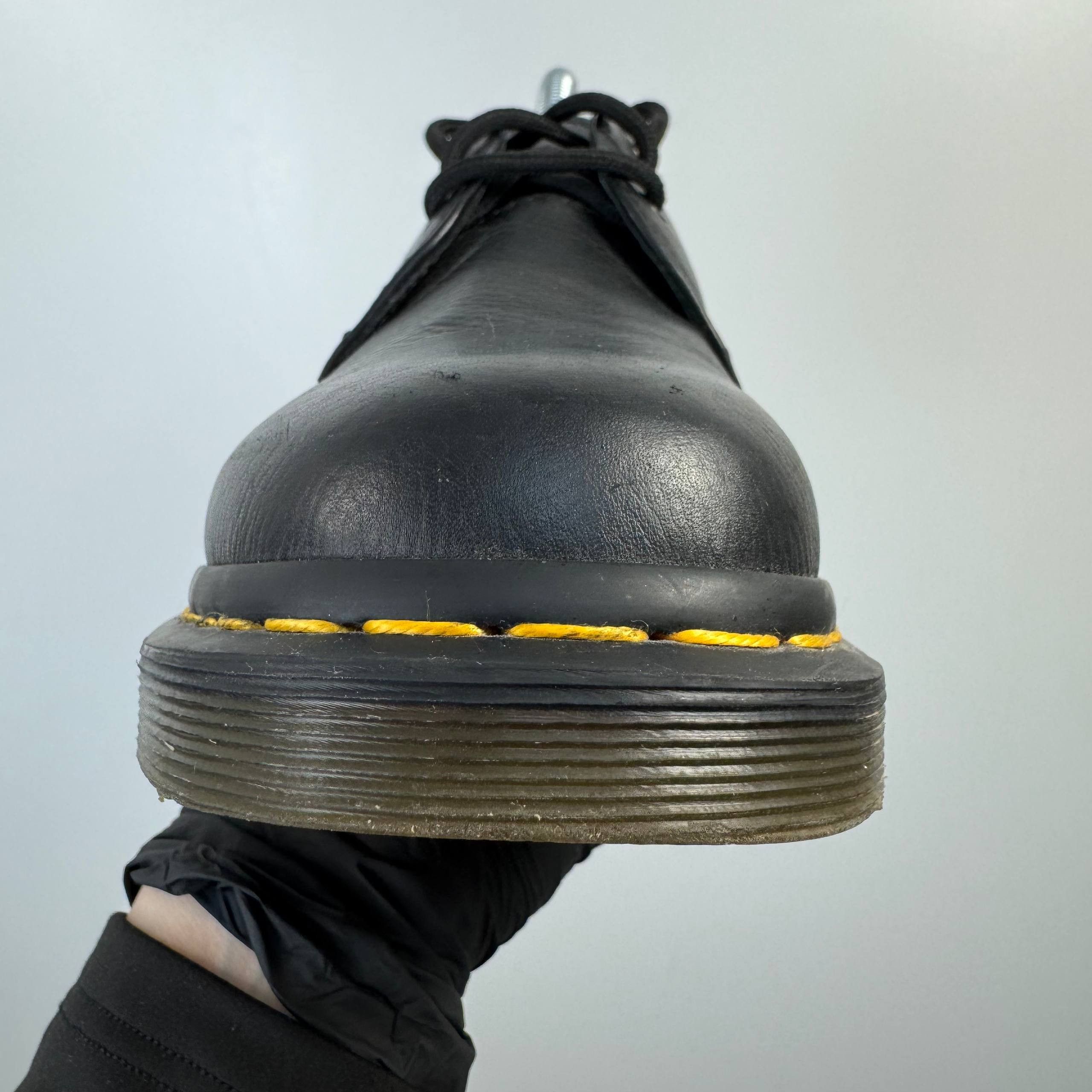 Dr. Martens Dr Martens 1461 AW501 Black Oxford Womens Size US 8.5 EU 40 Size US 8.5 / IT 38.5 - 8 Thumbnail