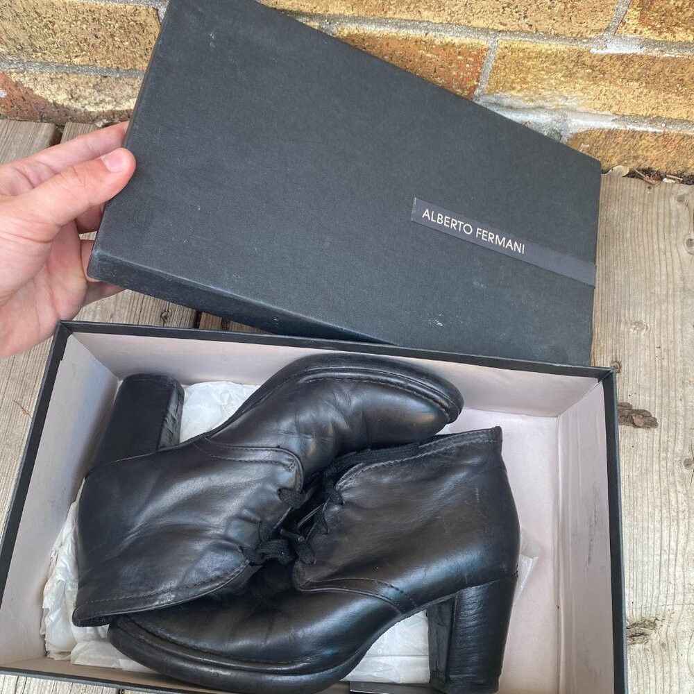 Alberta Ferretti × Vintage Vintage Alberto Fermani Lace Up Bootie Black Size 6 Size US 6 / IT 36 - 6 Thumbnail