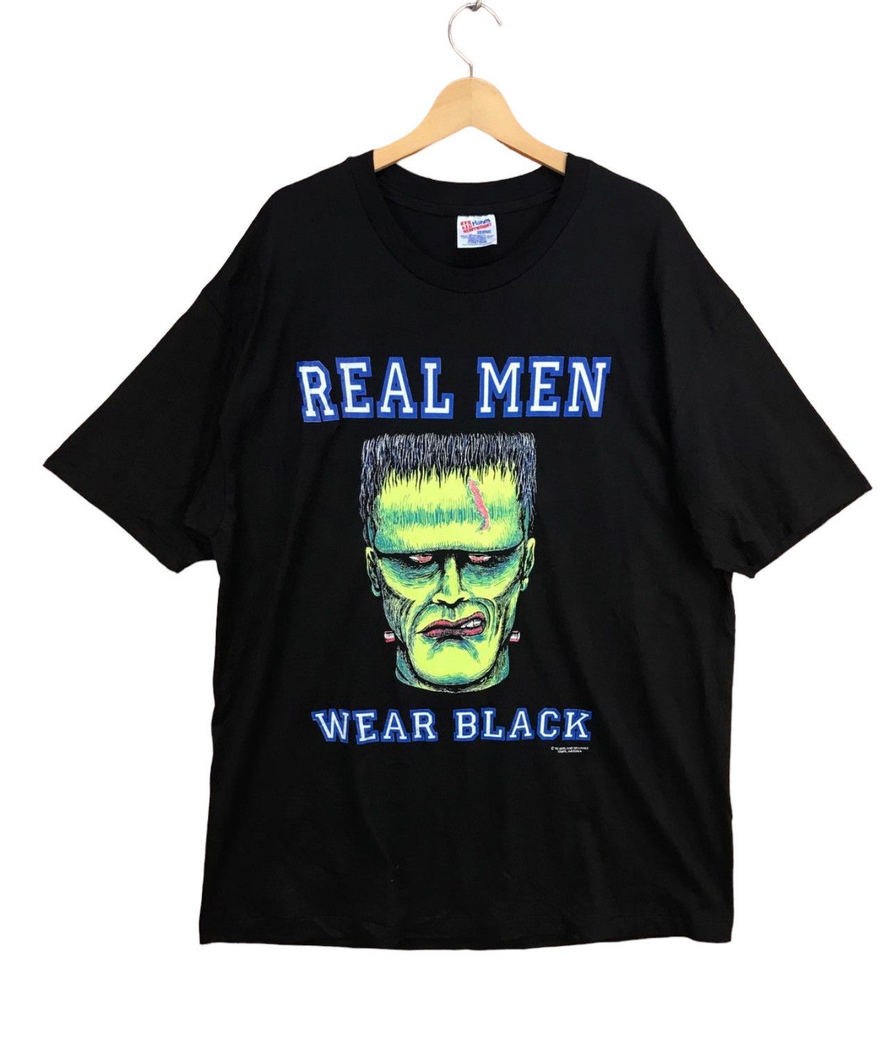 Vintage Vintage 90s Frankenstein Horror Movie Real Men Wear Black Size US XL / EU 56 / 4 - 1 Thumbnail