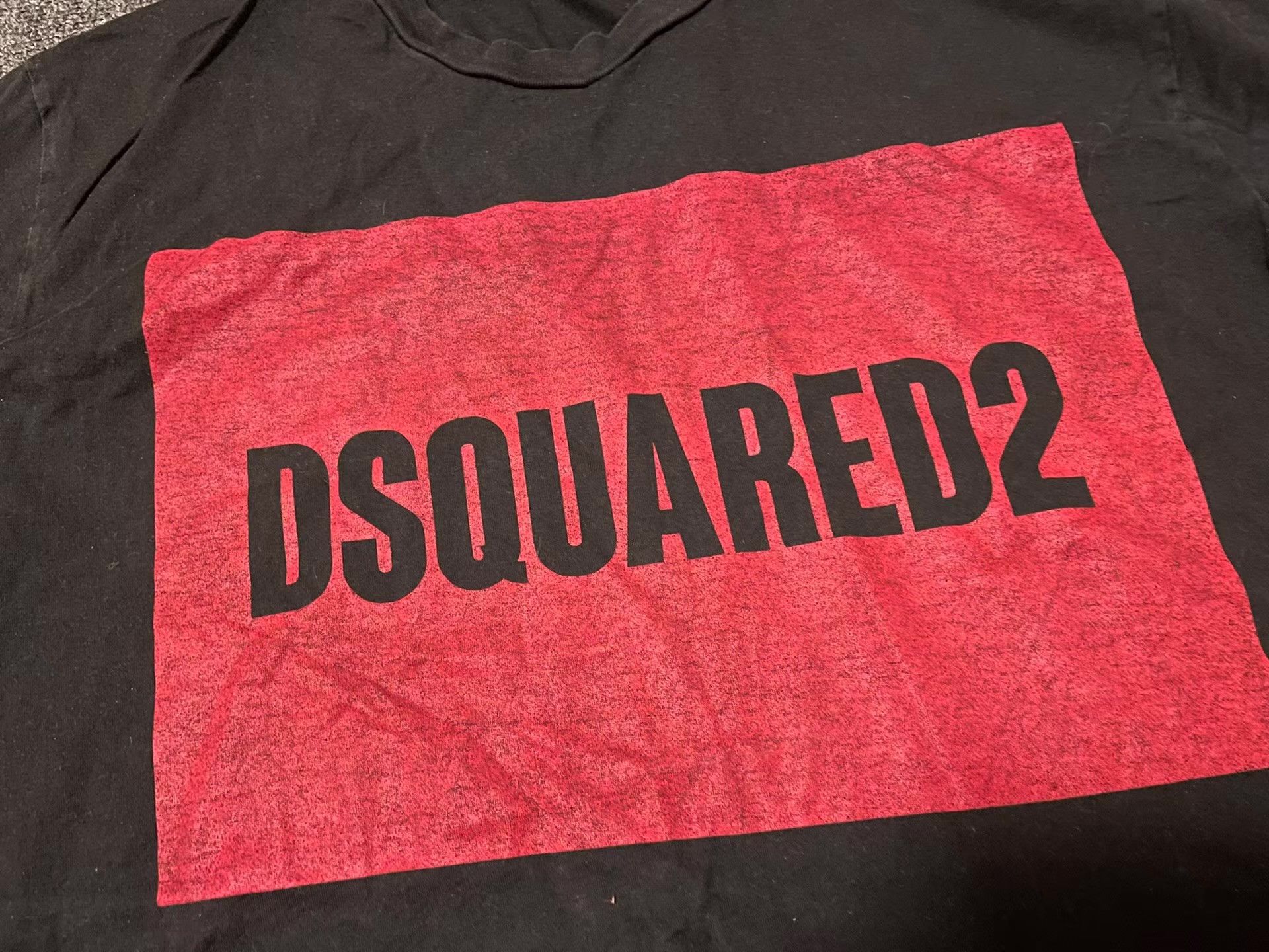 Dsquared2 DSquared2 men's black short-sleeve T-shirt. Q4 Size US M / EU 48-50 / 2 - 2 Thumbnail