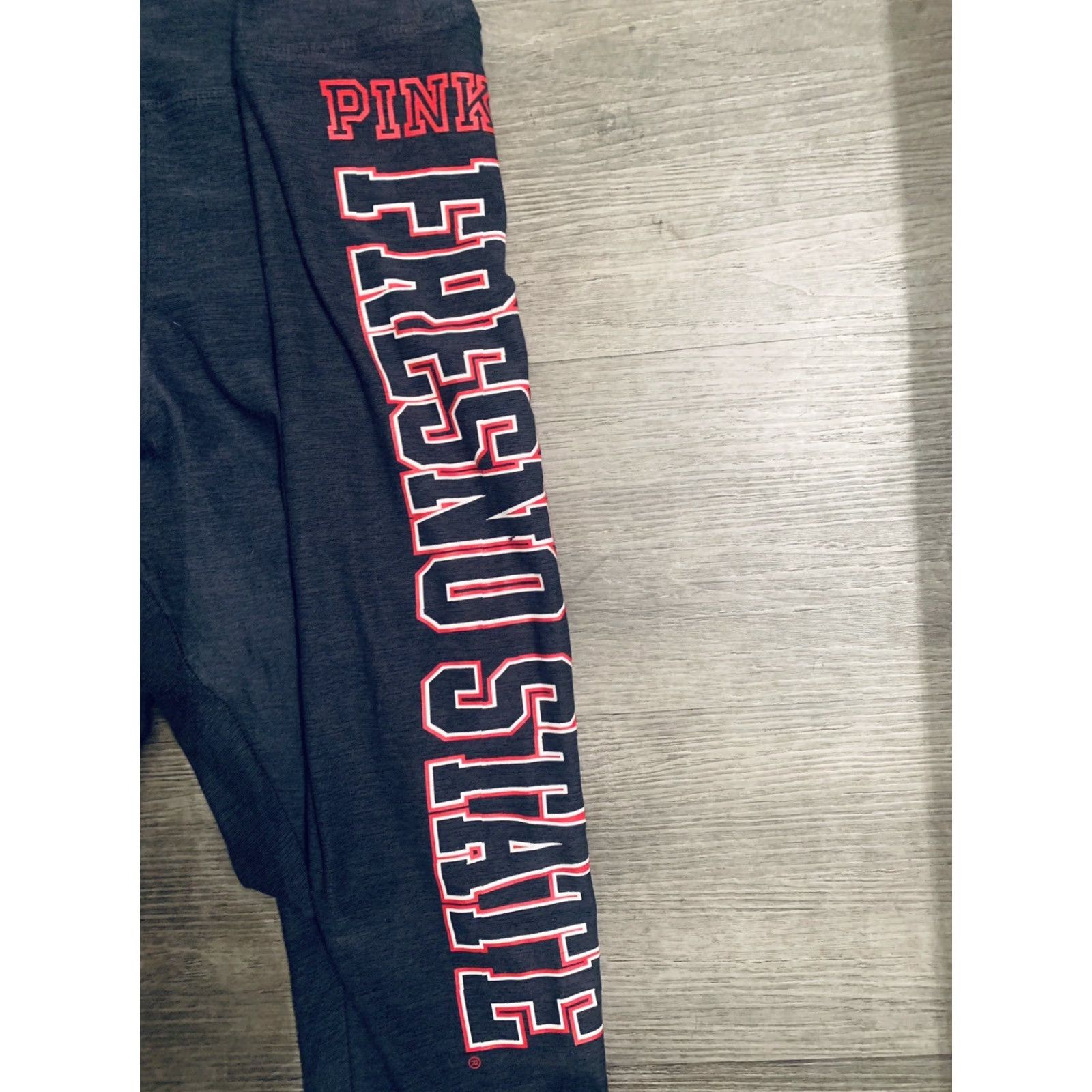 Victoria's Secret Victoria’s Secret PINK 5th & Ocean Ultimate Leggings Medium Fresno State Gray State Womens Leggings Size 32" / US 10 / IT 46 - 2 Thumbnail