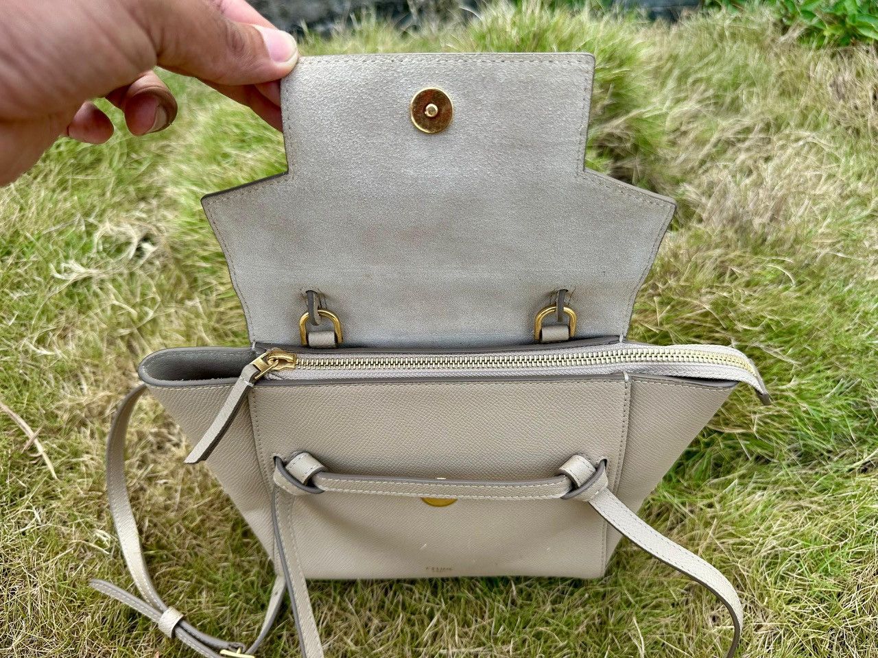 Celine Authentic Celine Grained Calfskin Micro Belt Bag Size ONE SIZE - 7 Thumbnail