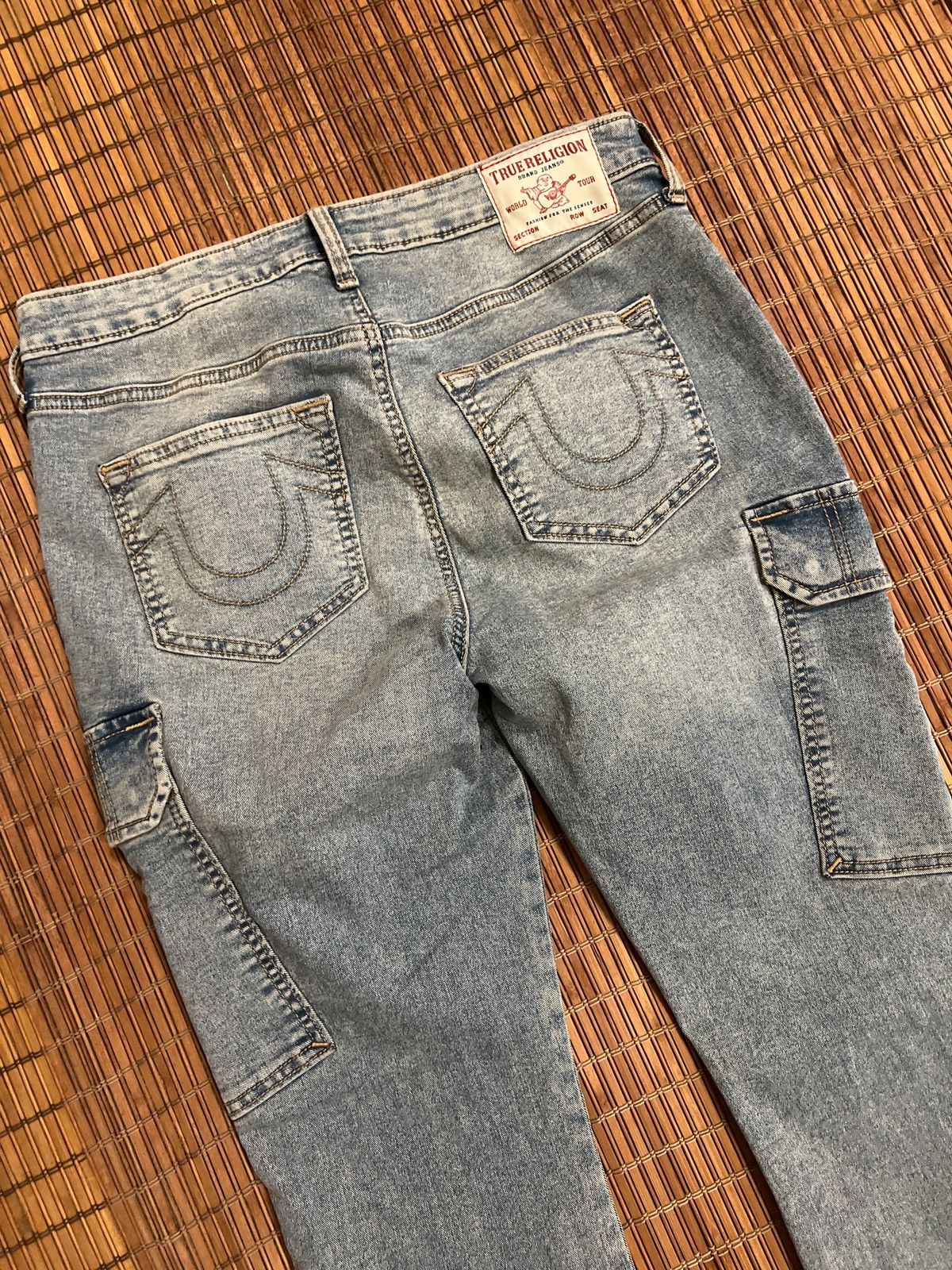 True Religion True Religion light blue denim cargo bootcut jean NWOT Size 30" / US 8 / IT 44 - 2 Thumbnail