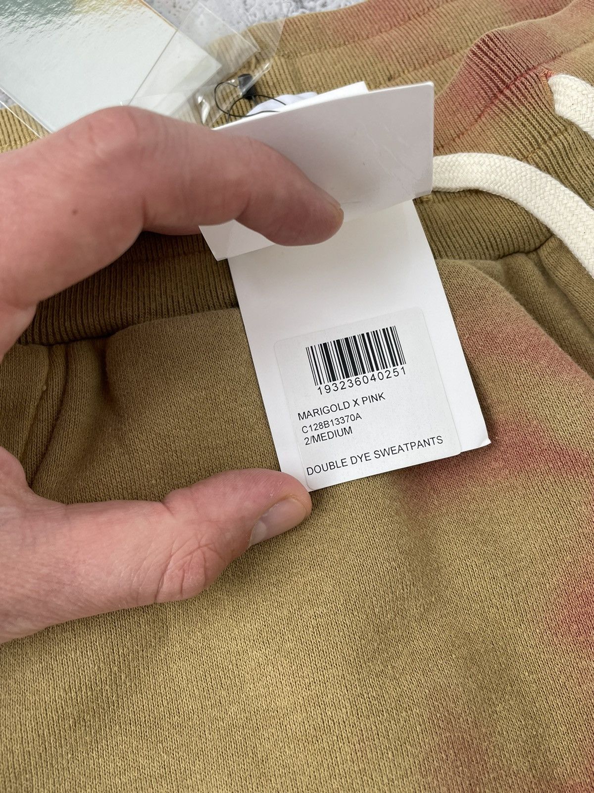 John Elliott John Elliott FW19 Double Dye Suit ( Sweatpants + Hoodie ) Size US M / EU 48-50 / 2 - 14 Thumbnail