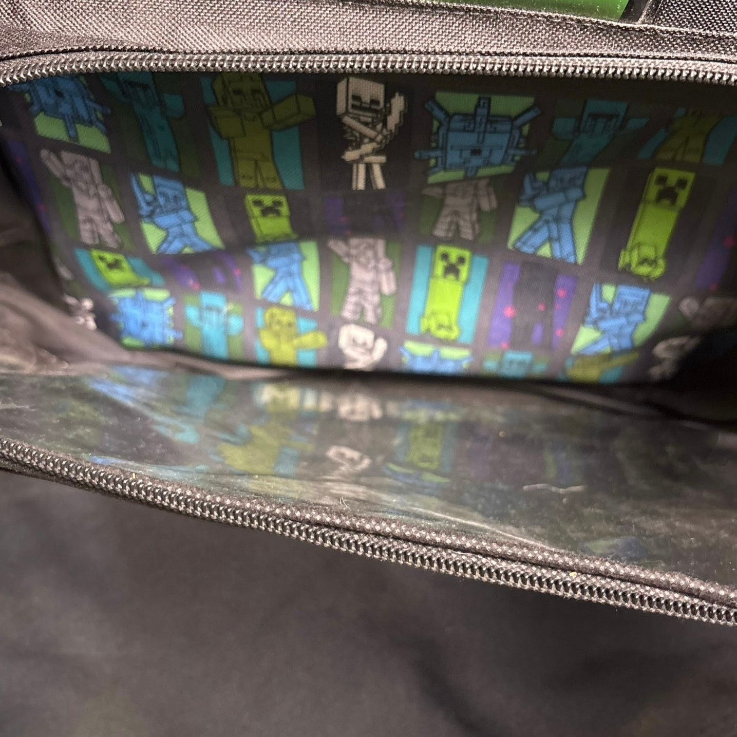 Other Green Bioworld Minecraft Creeper Backpack Size ONE SIZE - 4 Thumbnail