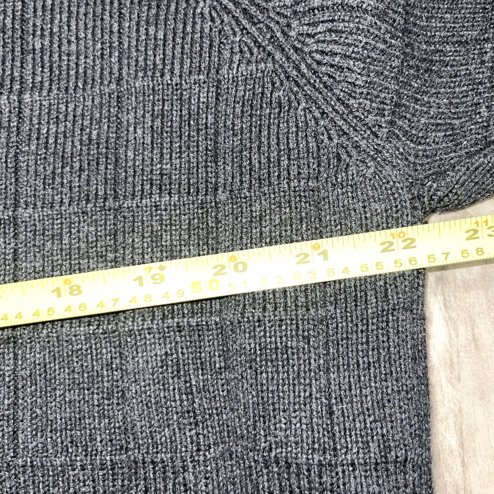 Izod IZOD Men's Cable Knit Golf Sweater Charcoal Gray Cotton Logo Ribbed Knit Pullover L Mens Regular Size US L / EU 52-54 / 3 - 6 Thumbnail