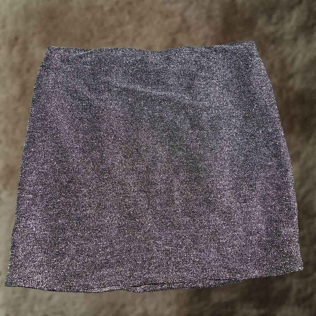 Express Express Skirt L Black Glitter Stretch Knit Short Lined Pull On Party Womens Size 36" / US 14 / IT 50 - 1 Thumbnail