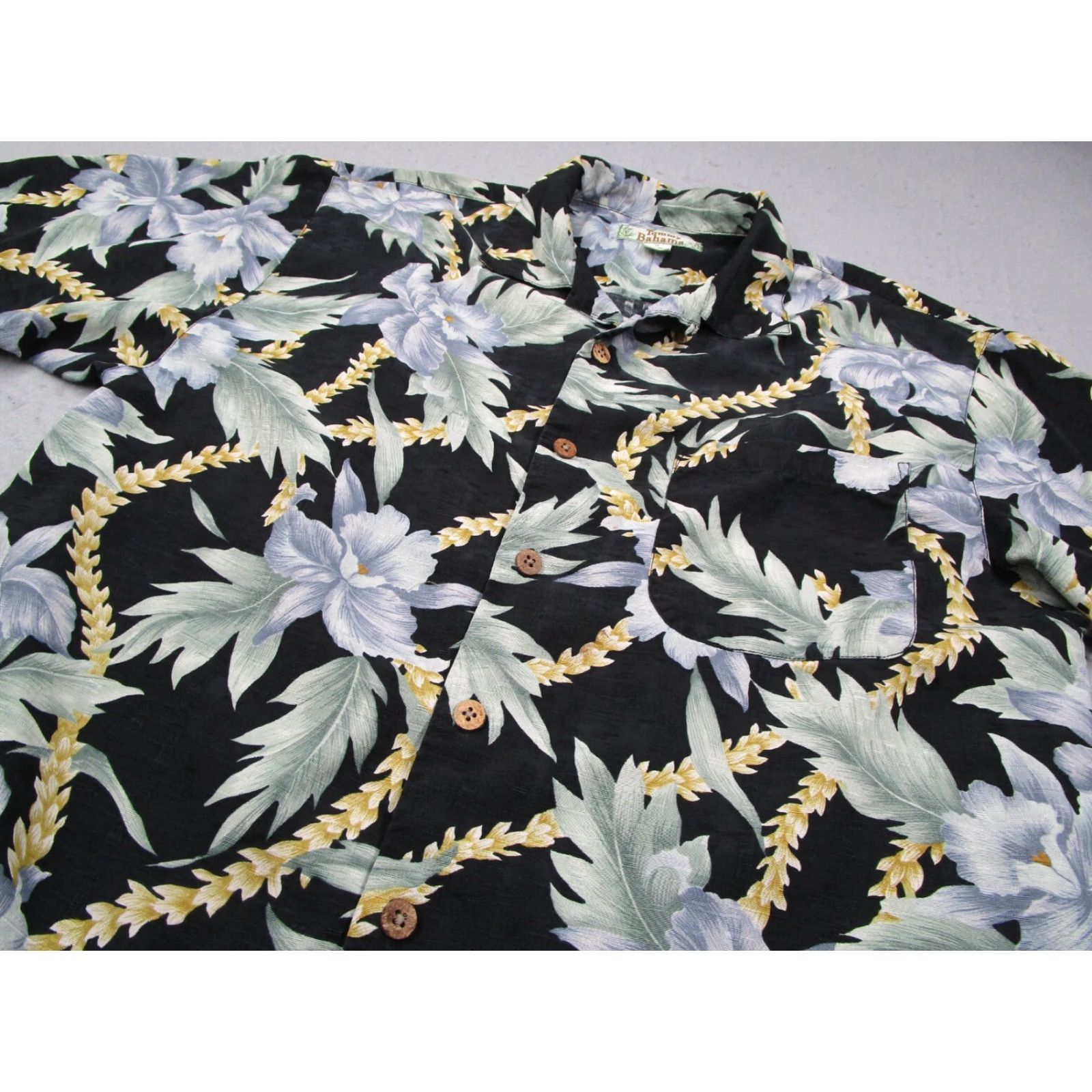 Tommy Bahama VINTAGE Tommy Bahama Shirt Mens M Black Silk Hibiscus Hawaiian Button-Up Short Sleeve Size US M / EU 48-50 / 2 - 2 Thumbnail