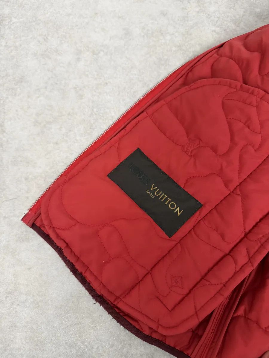 Louis Vuitton Louis Vuitton Red Abstract Camo Vest Size US M / EU 48-50 / 2 - 11 Thumbnail