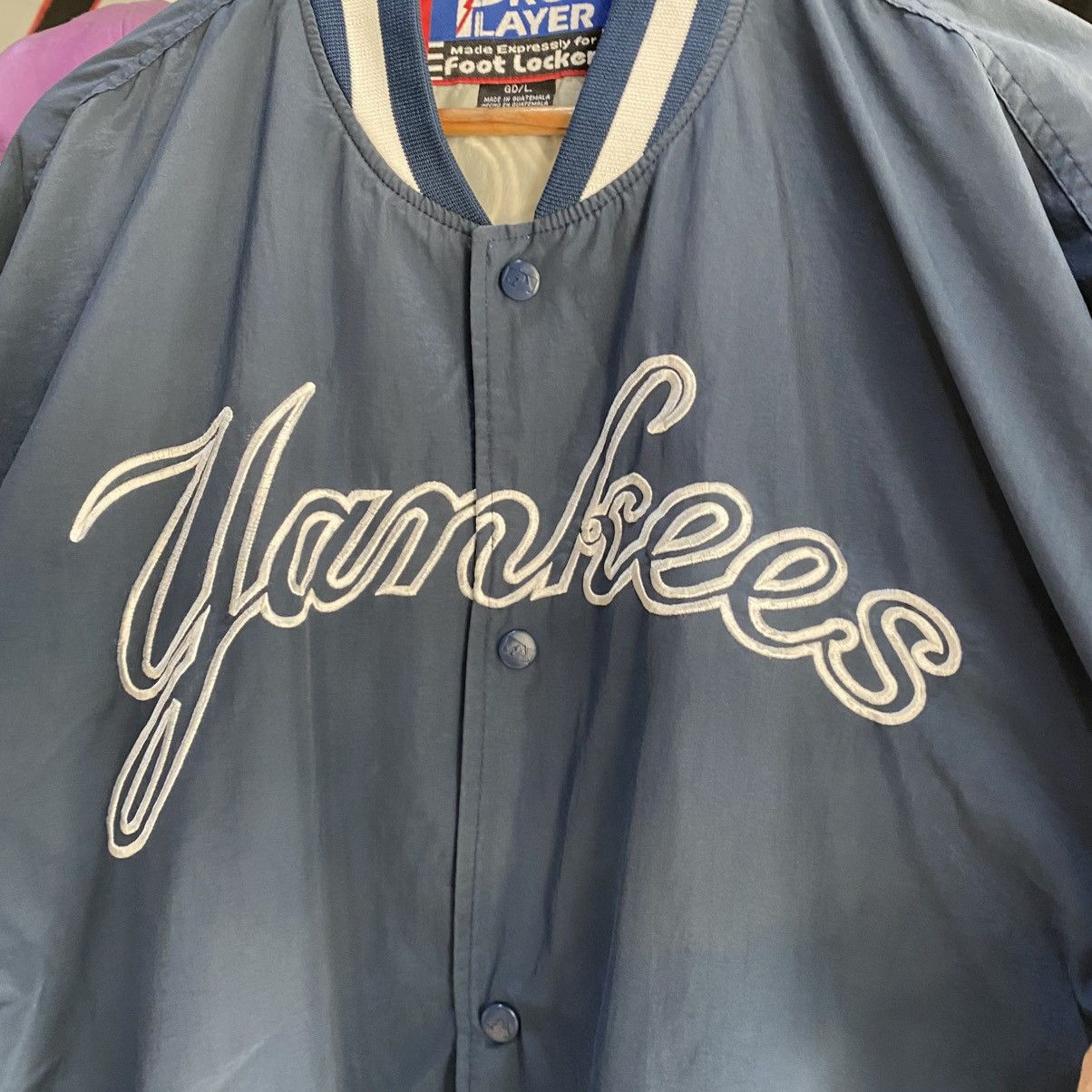 New York Yankees Vintage New York Yankees By Pro Player Foot Locker Varsity Size US L / EU 52-54 / 3 - 8 Thumbnail