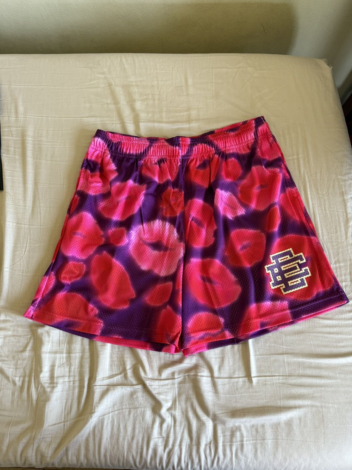 Eric Emanuel Eric Emanuel Lipstick Pattern Shorts Size US 36 / EU 52 - 3 Thumbnail