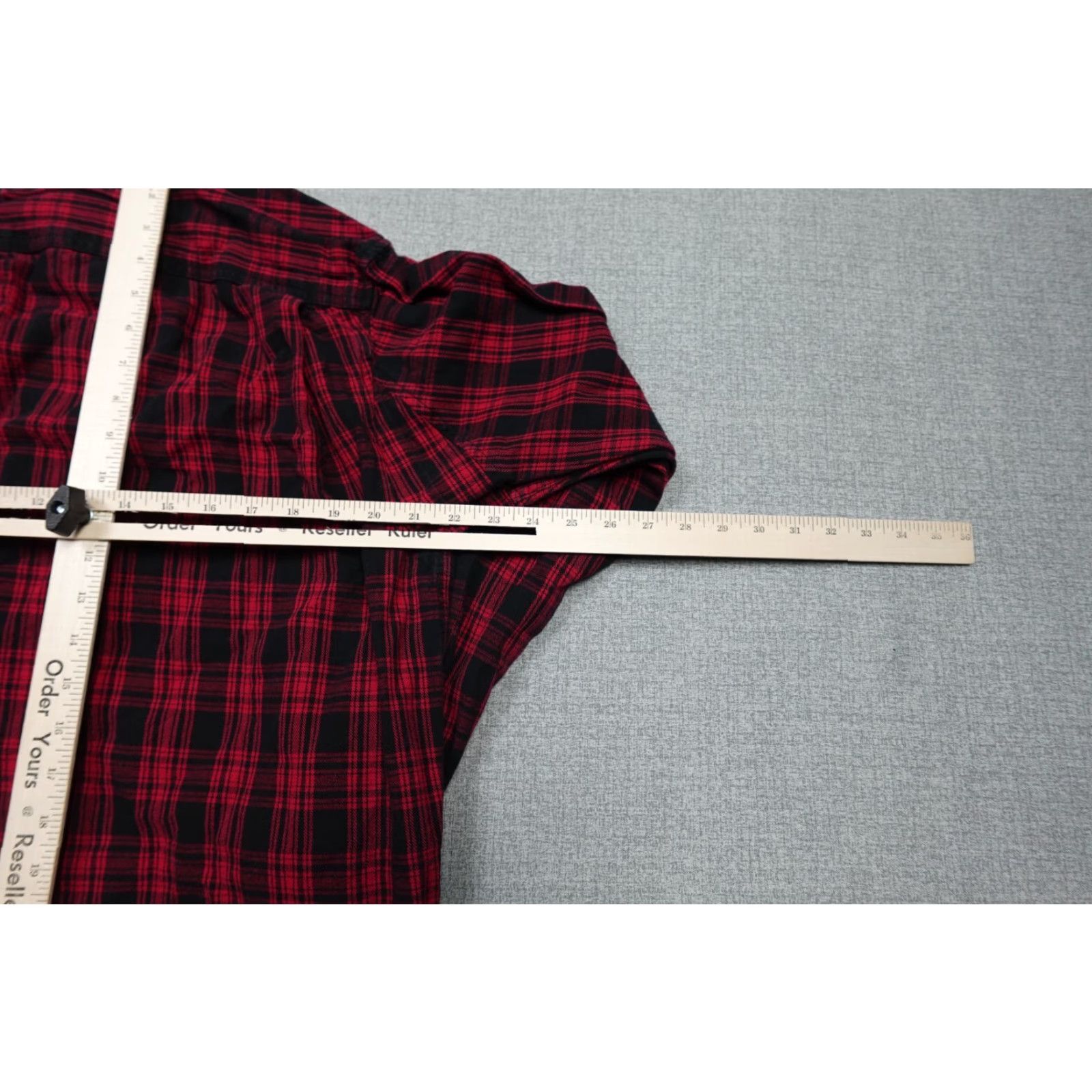 Lumberjack Duluth Free Swingin Flannel Mens Large Red Plaid Heavyweight Lumberjack Button-Up Shirt Size US L / EU 52-54 / 3 - 7 Thumbnail