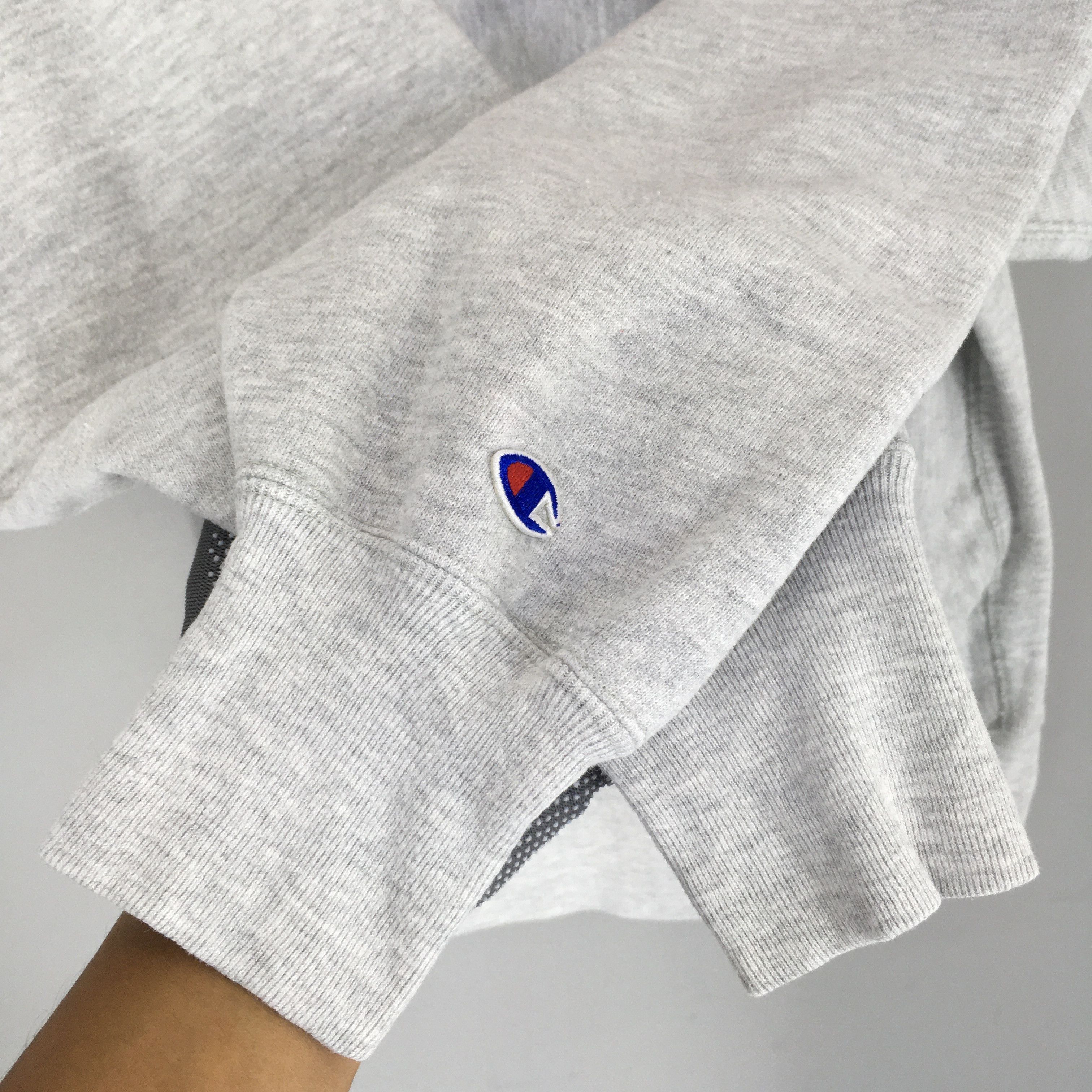 トップス champion / 90's reverse weave Vintage 90s Champion Reverse Weave Gray w Red Stripe Hoodie