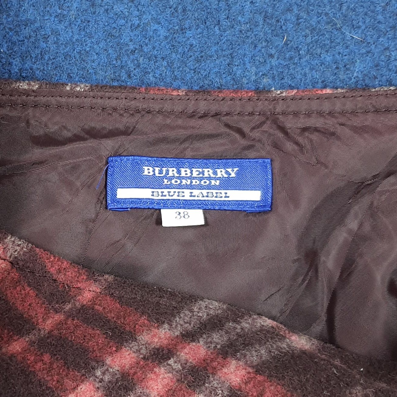 Burberry Vintage Burberry Blue Label Plaid Mini Skirt Fringe C297N28 Size 28" / US 6 / IT 42 - 5 Thumbnail