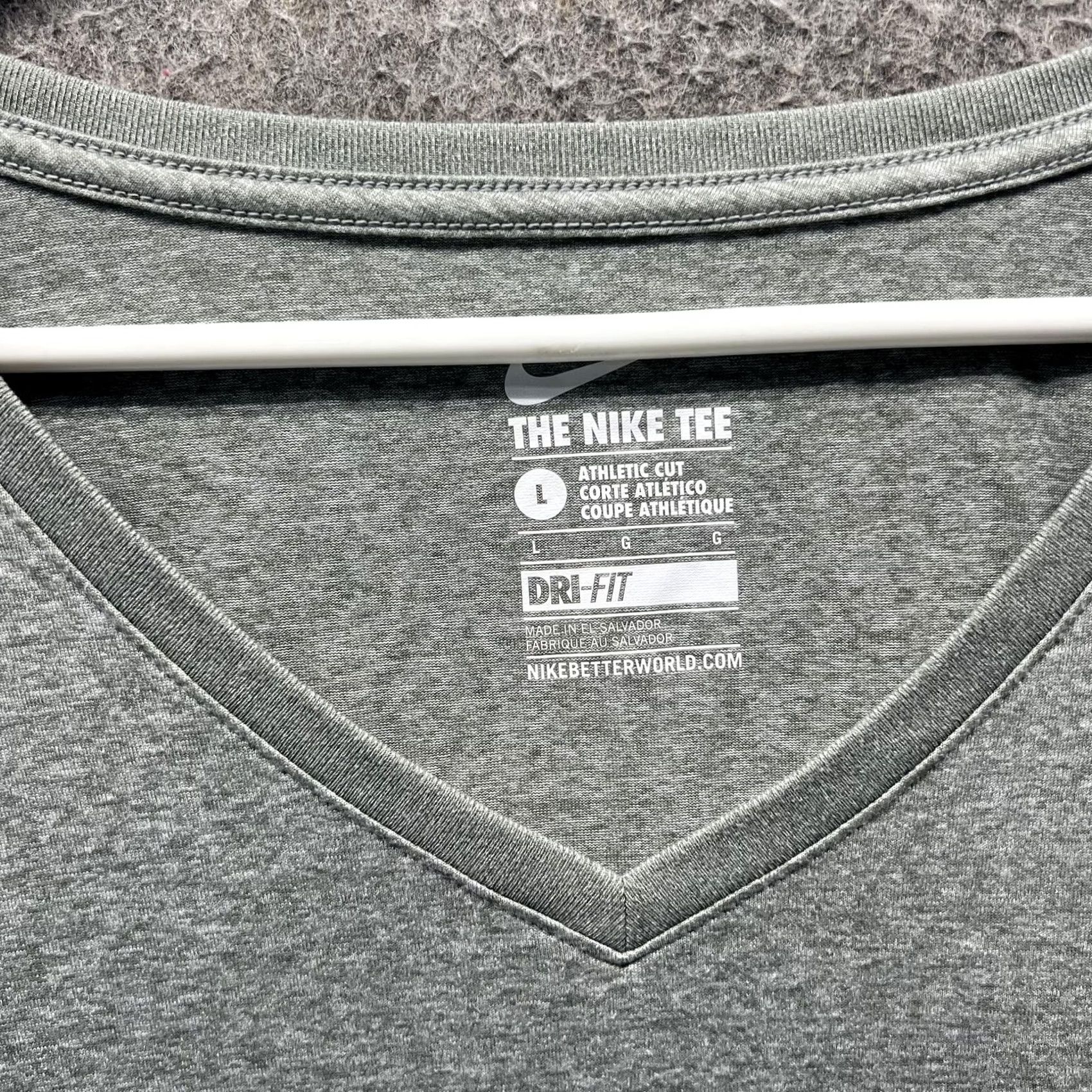Nike Nike Dri-FIT Shirt Womens Large Gray V-Neck Athletic Tee Running Training Size L / US 10 / IT 46 - 4 Thumbnail