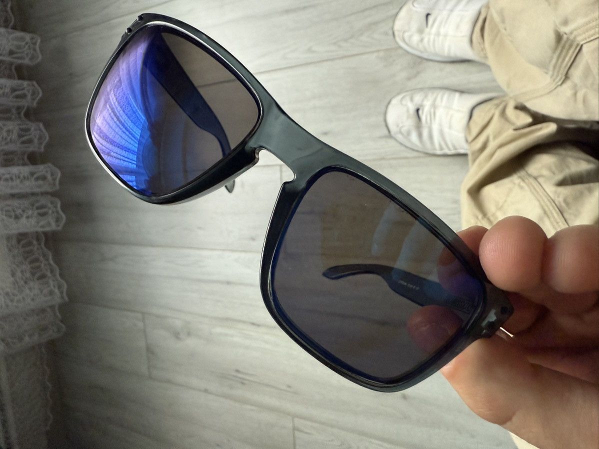 Designer × Oakley × Vintage Oakley Holbrook Blue Lens Sunglasses Sport Style Size 32 - 6 Thumbnail