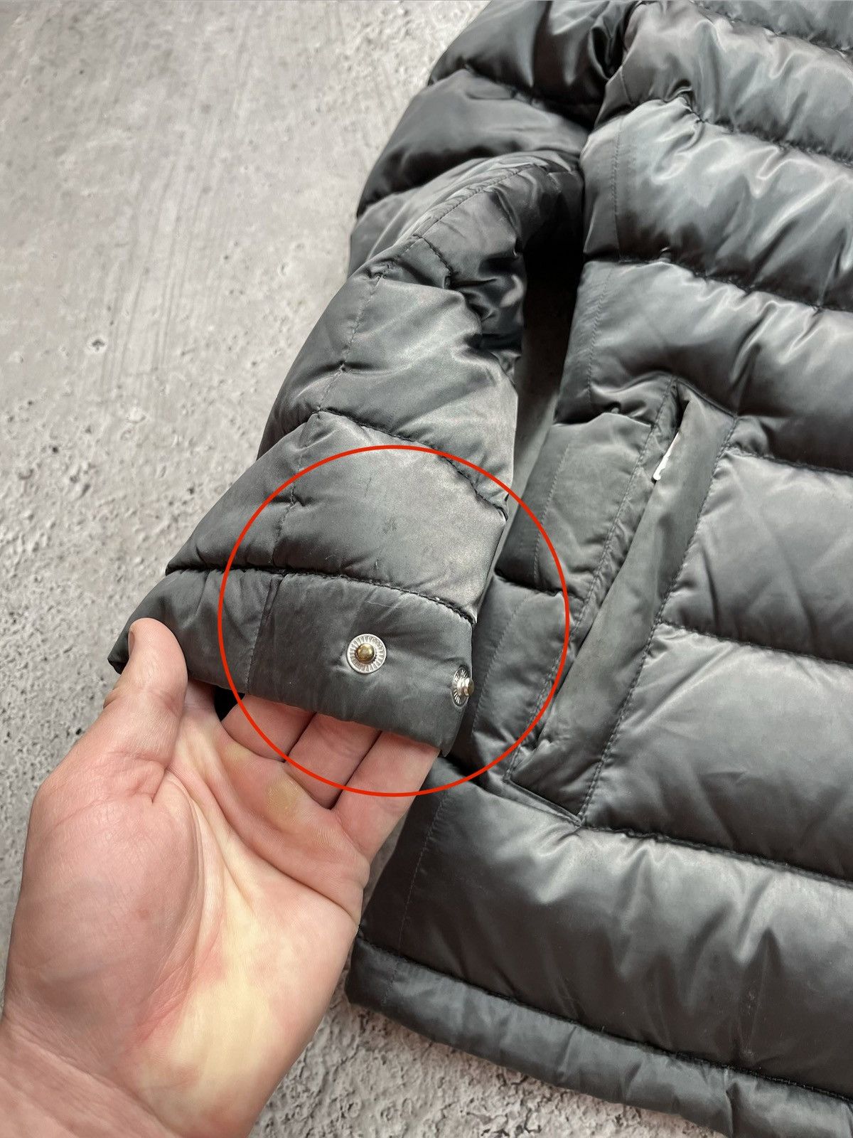 Prada Prada Down Jacket Fur Hood Puffer Coat Size 38 Coat Size S / US 4 / IT 40 - 7 Thumbnail