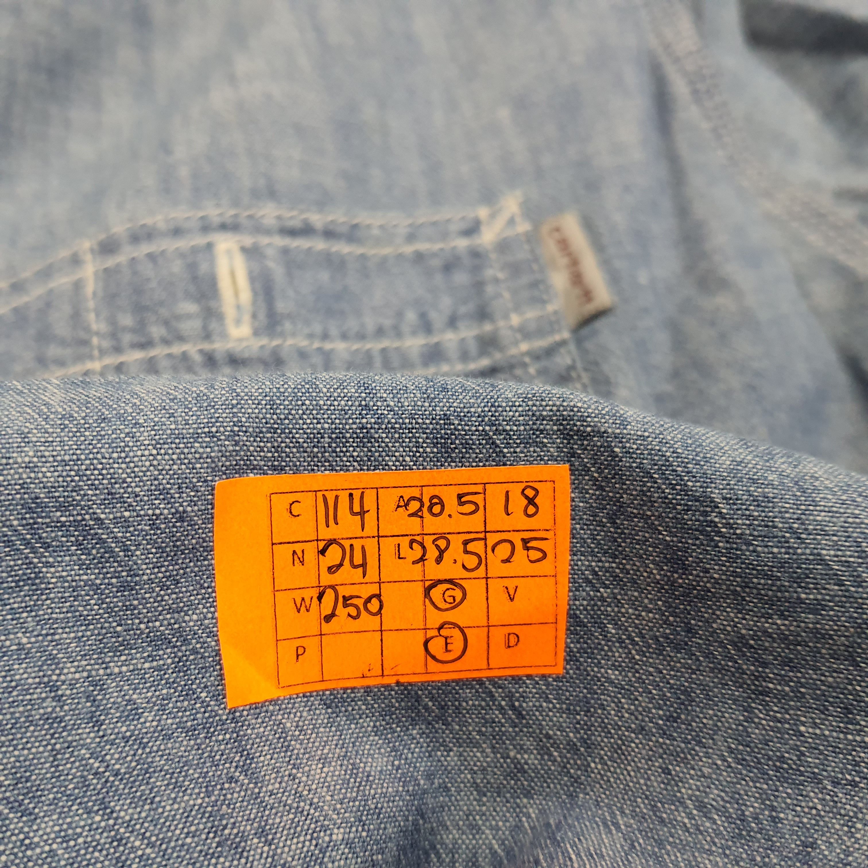 Carhartt × Vintage Vintage Carhartt Rugged Outdoor Wear Shirt Size US M / EU 48-50 / 2 - 9 Thumbnail
