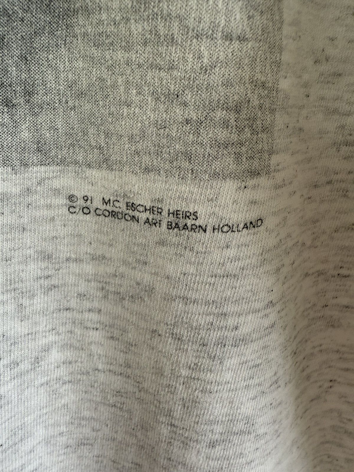 Vintage Vintage M.C. Escher tee Size US L / EU 52-54 / 3 - 3 Thumbnail