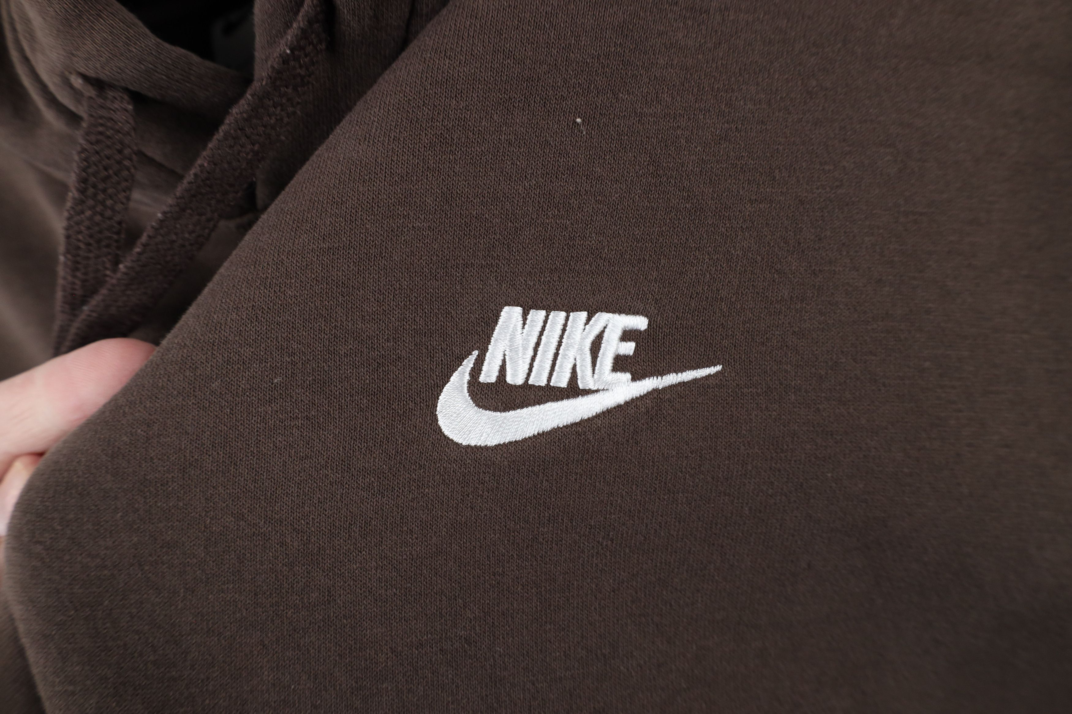Nike × Vintage Vintage Y2K Nike Scott Mini Swoosh Hoodie Chocolate Brown Size US M / EU 48-50 / 2 - 4 Thumbnail