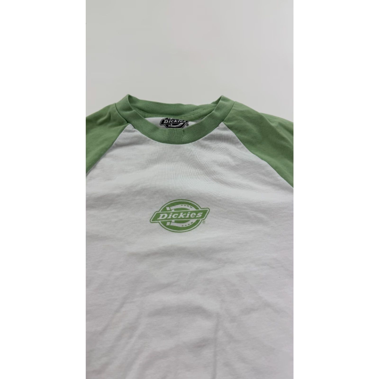 Dickies Dickies Women's Small Cropped Long Sleeve Tee, White Green, Casual Outdoor T-Shirt Size S / US 4 / IT 40 - 2 Thumbnail