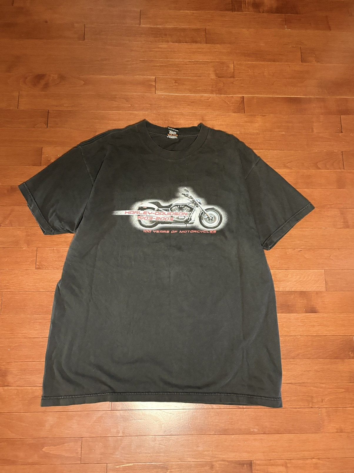 Harley Davidson Vintage 2002 Harley Davidson 1903-2003 Motorcycle Tee | $35 Size US XL / EU 56 / 4 - 1 Thumbnail