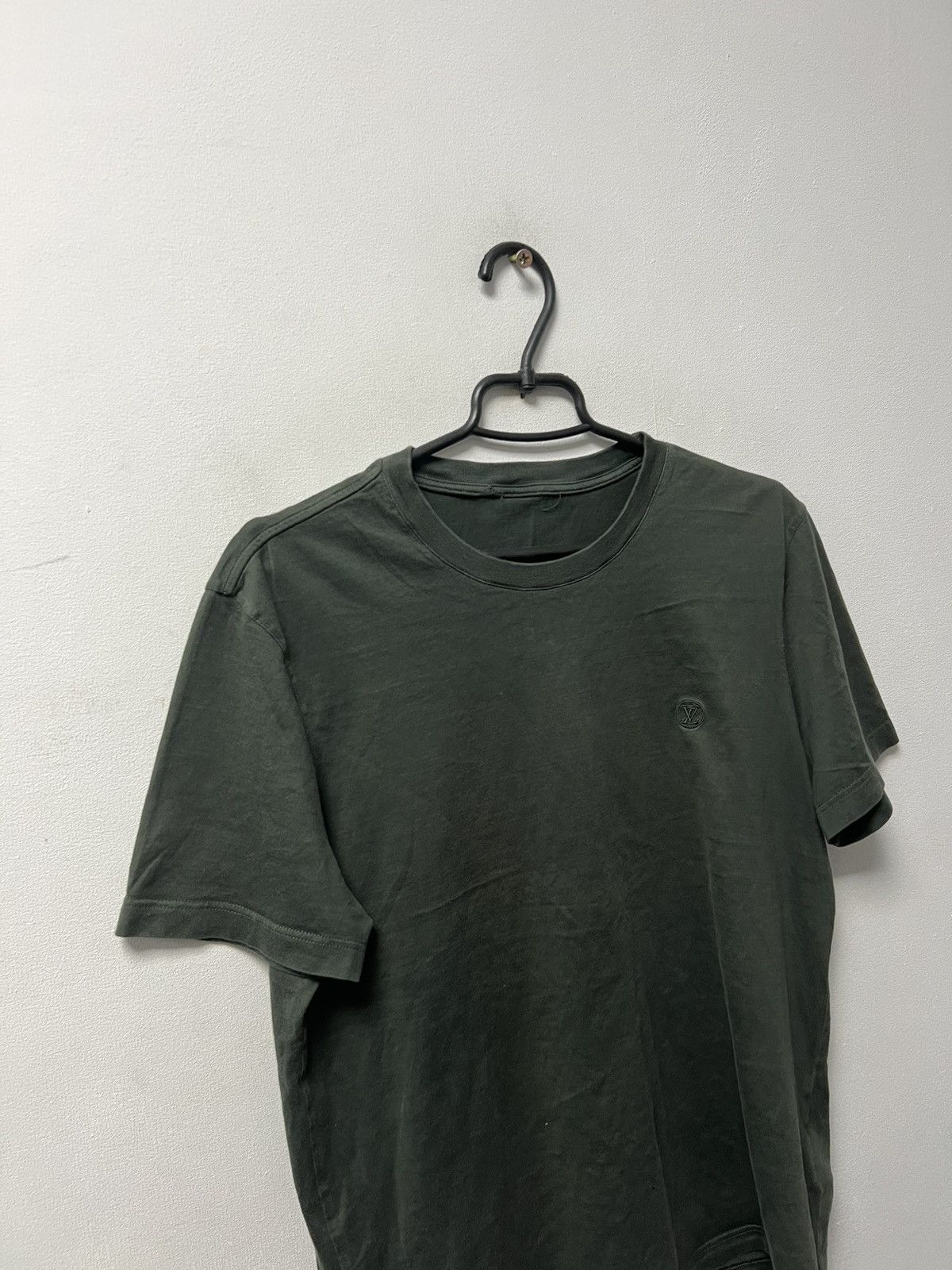 Louis Vuitton Louis Vuitton Luxury T-shirt Green Size M Size US M / EU 48-50 / 2 - 2 Thumbnail