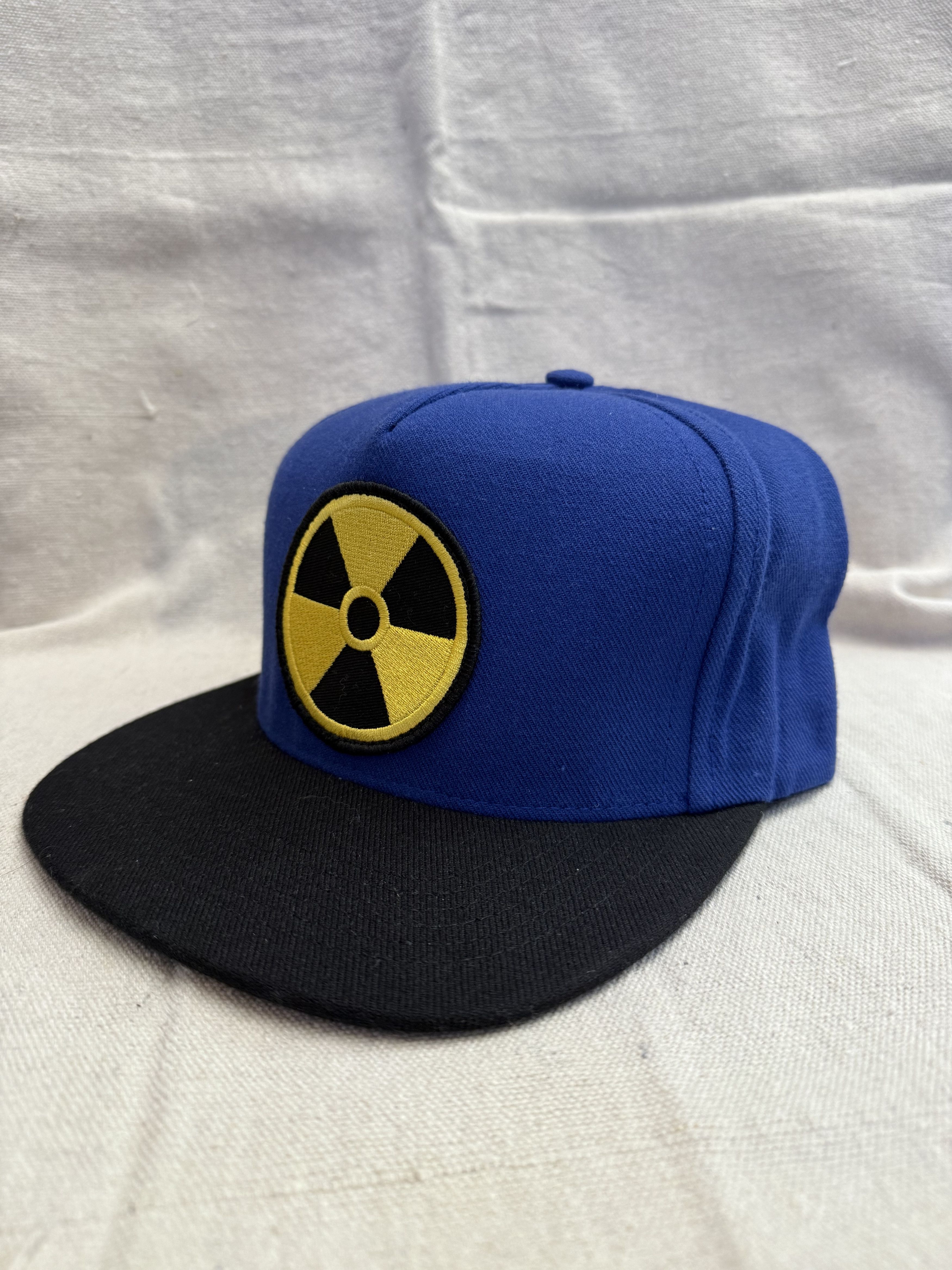 Supreme Supreme Radioactive 5-Panel cap with pin Size ONE SIZE - 1 Thumbnail