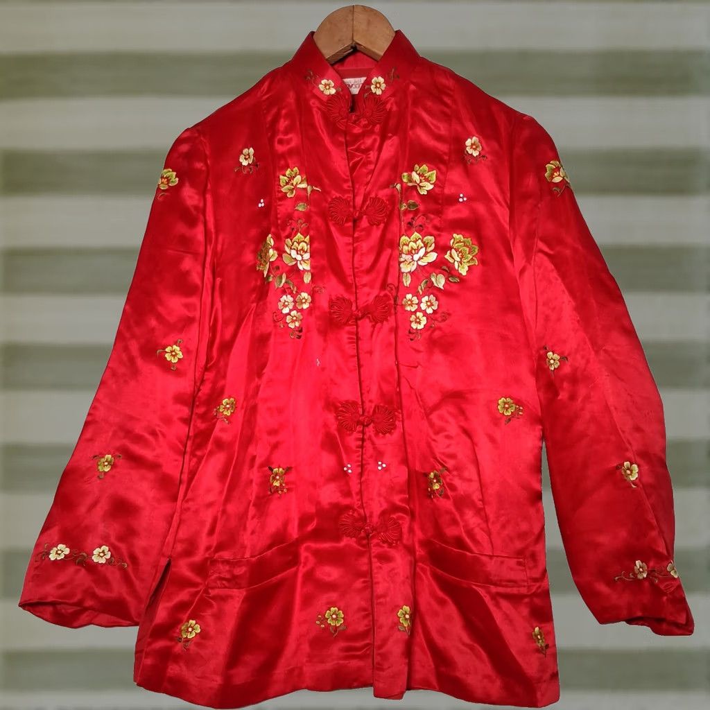 Vintage VINTAGE Asian Silk Jacket Women 34 Red Floral Embroidered Lined Traditional Ethnic READ Size XXS / US 00 / IT 34 - 1 Thumbnail