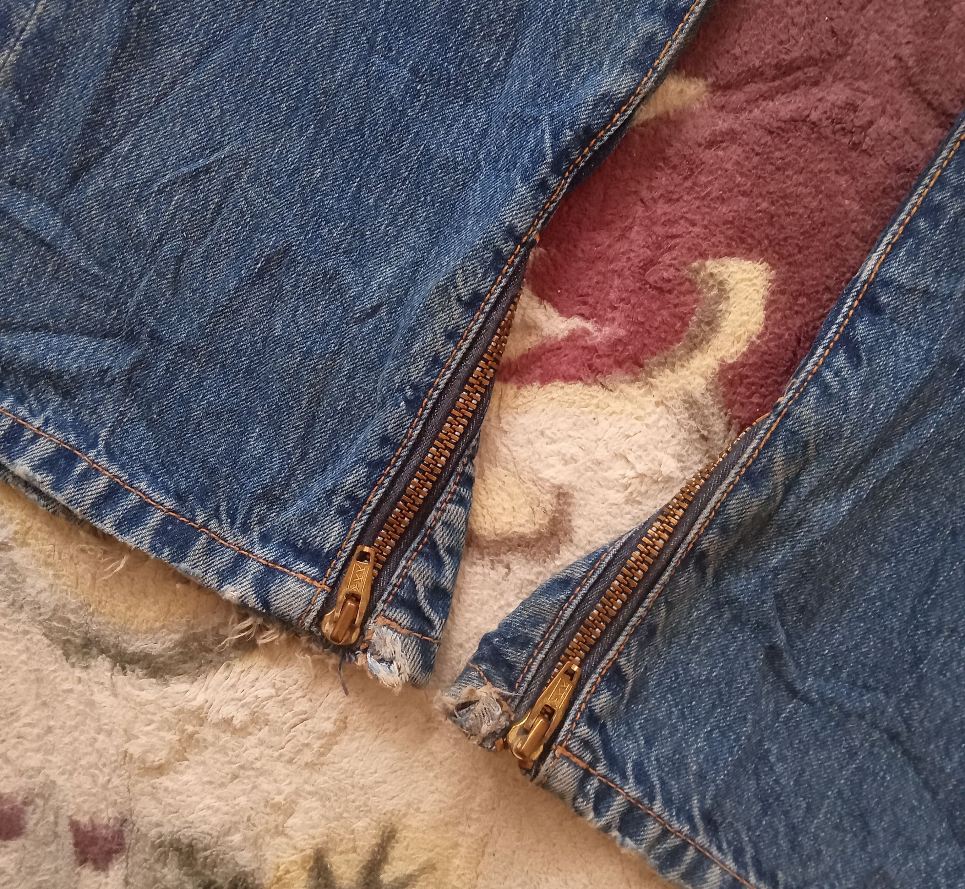 Japanese Brand RNA inc Distressed Jeans Size US 33 - 9 Thumbnail
