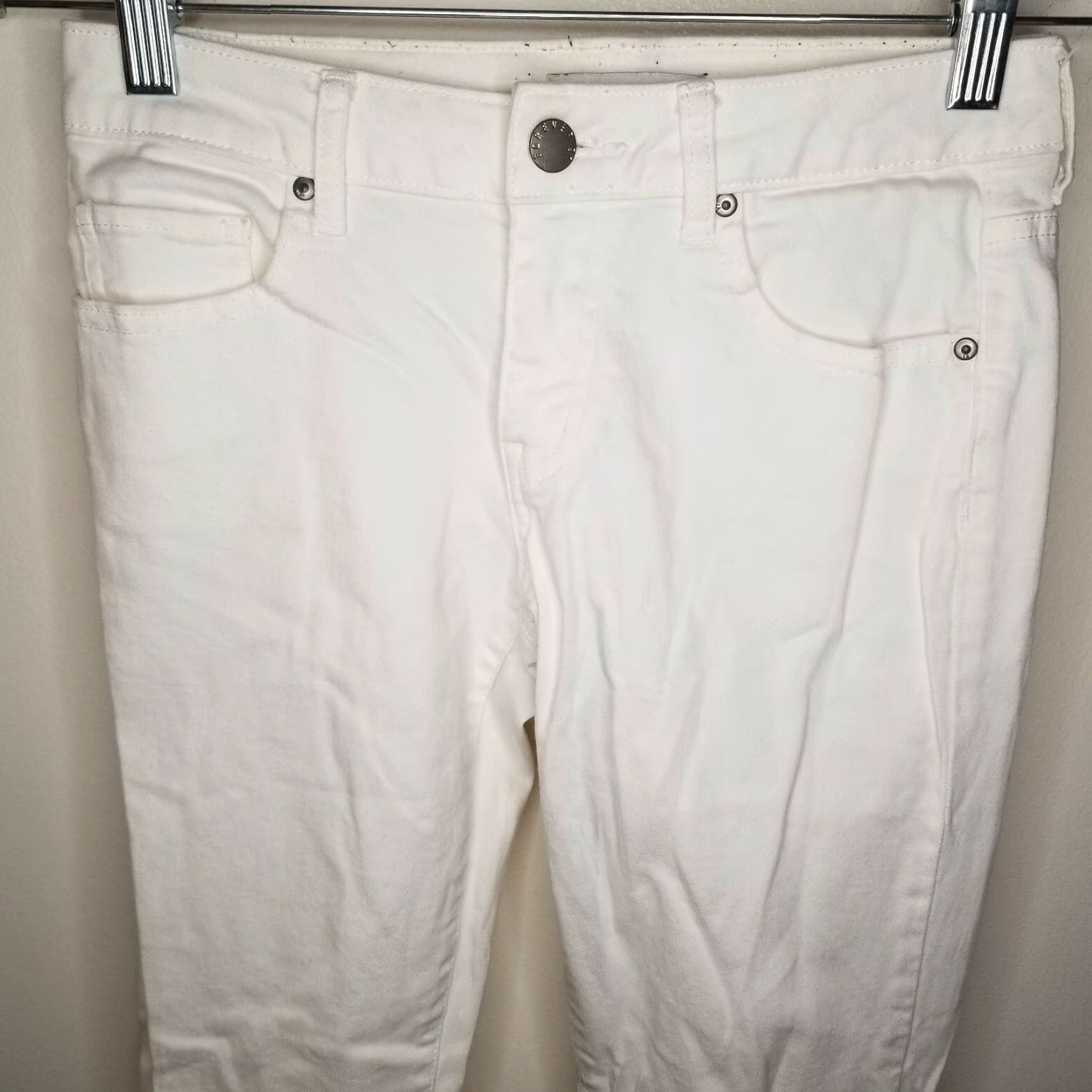 Forever 21 FOREVER 21 Jeans Skinny White Womens Size 25 Juniors Color White 25 Skinny Jeans Women Size 42" / US 20 - 2 Thumbnail