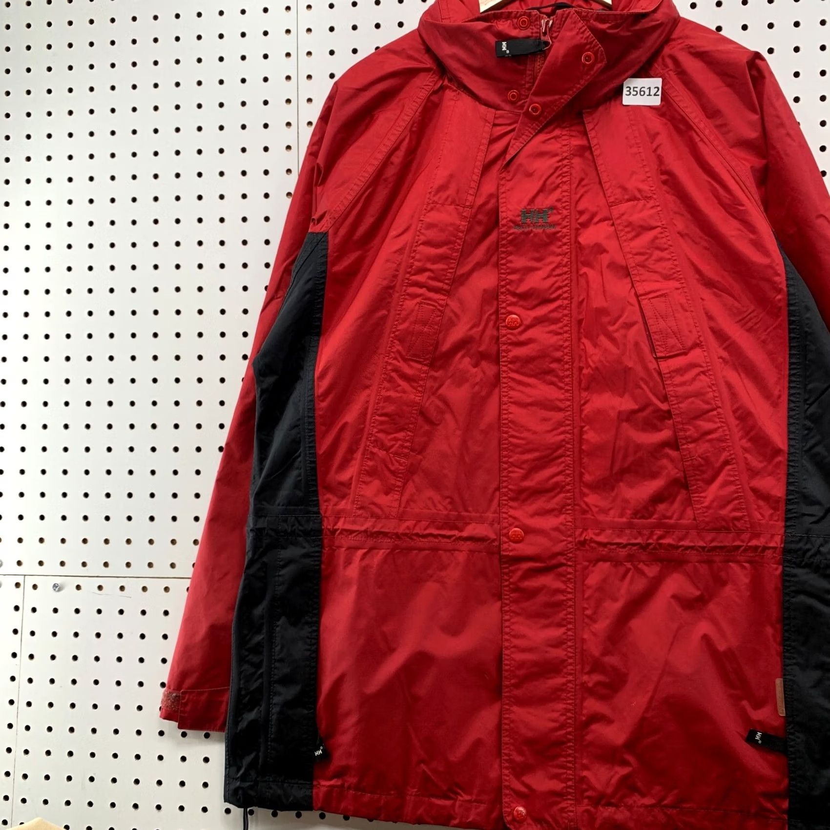 Helly Hansen Helly Hansen Jacket Mens Large Nylon Hooded Vented Windbreaker Red Size US L / EU 52-54 / 3 - 3 Thumbnail