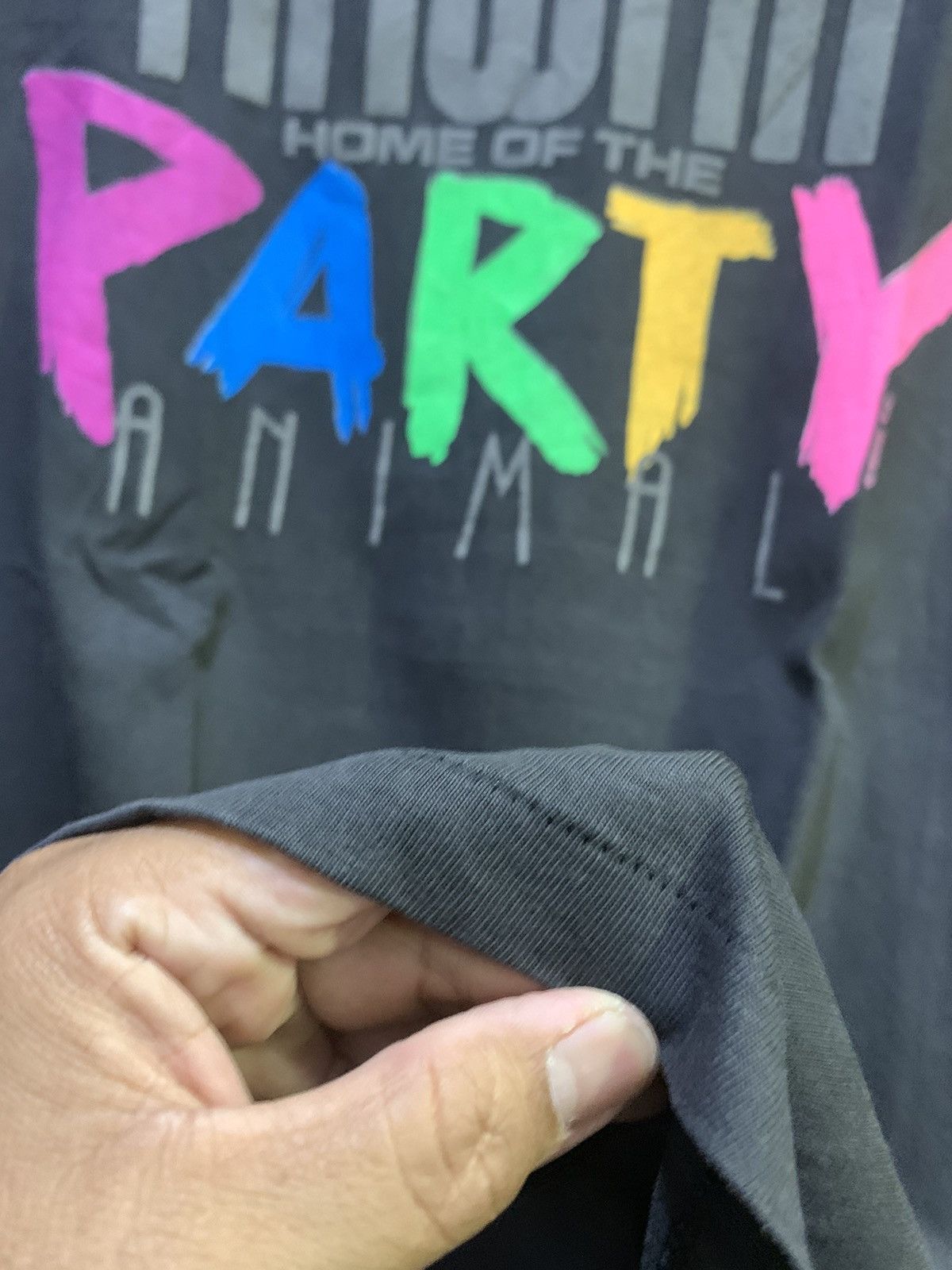 Vintage Vtg HAWAII Home Of The “PARTY” Animal ©️1988 PC Single Stitch Size US L / EU 52-54 / 3 - 6 Thumbnail