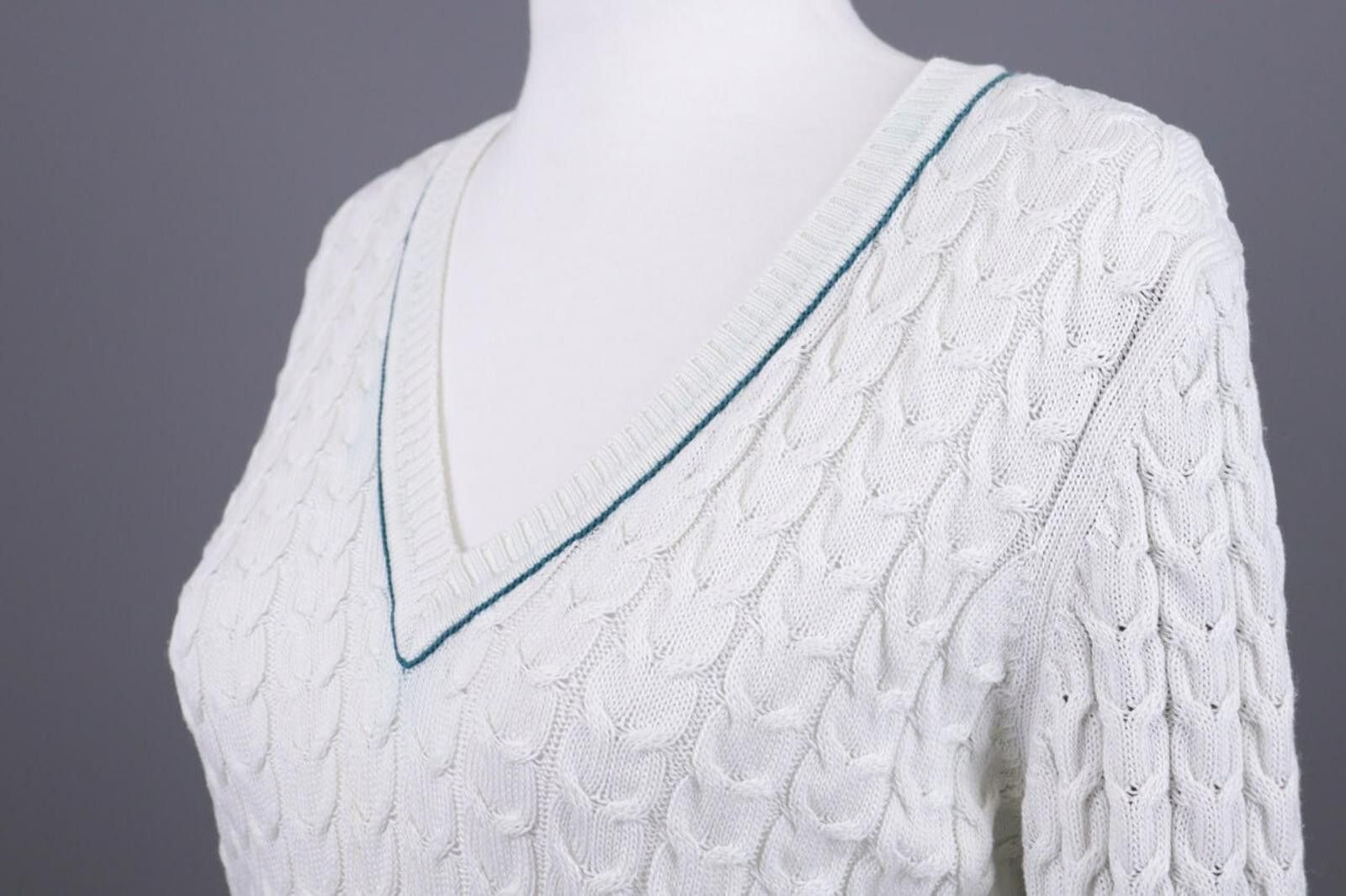 Designer Burberry London White Striped Knit V-Neck Sweater Size 40 Size US M / EU 48-50 / 2 - 9 Thumbnail