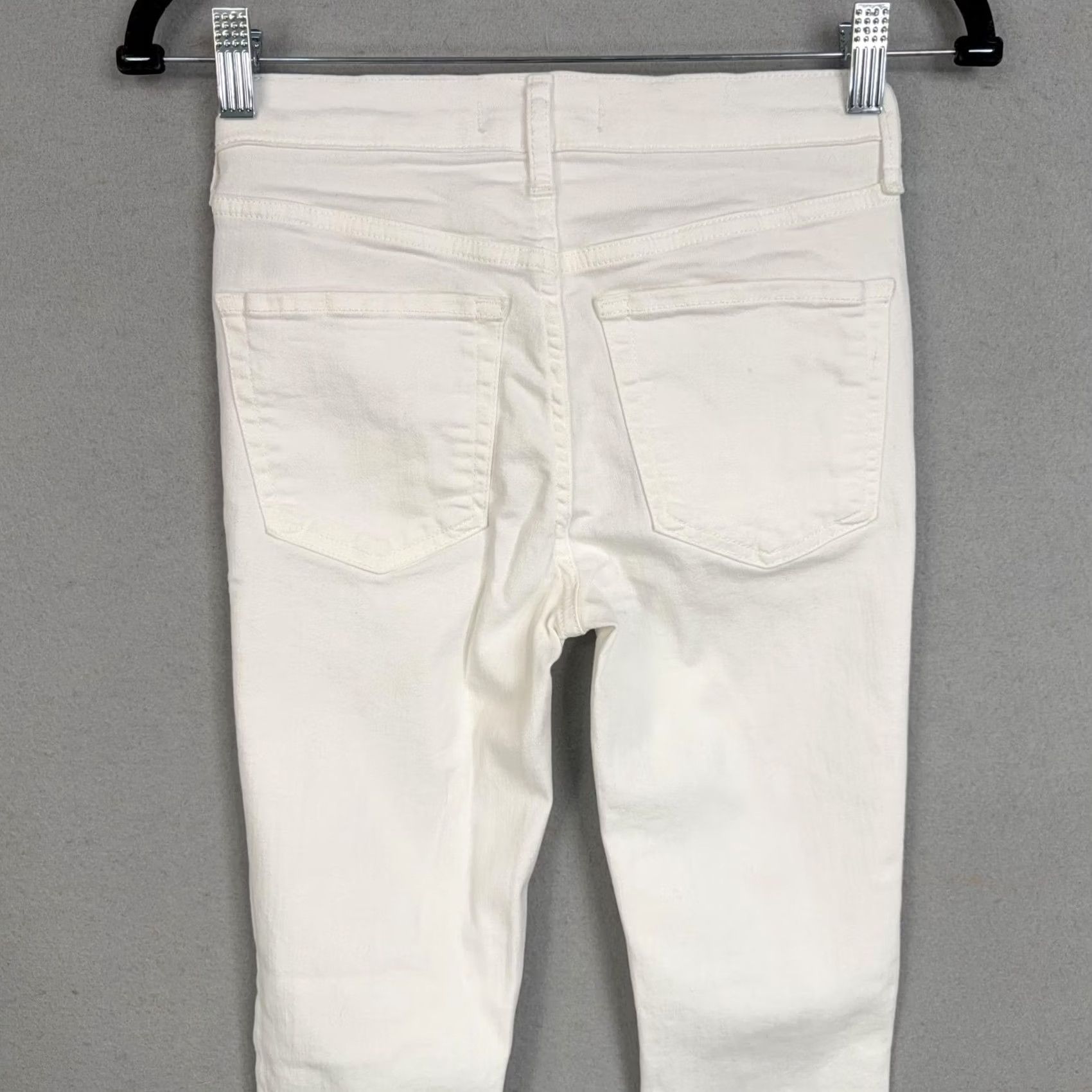 Free People Free People Jeans Womens 25 White Ripped Skinny Stretch Denim Boho Casual Grunge Mid Rise 5-Pocket Womens Boys Girls Size 42" / US 20 - 7 Thumbnail