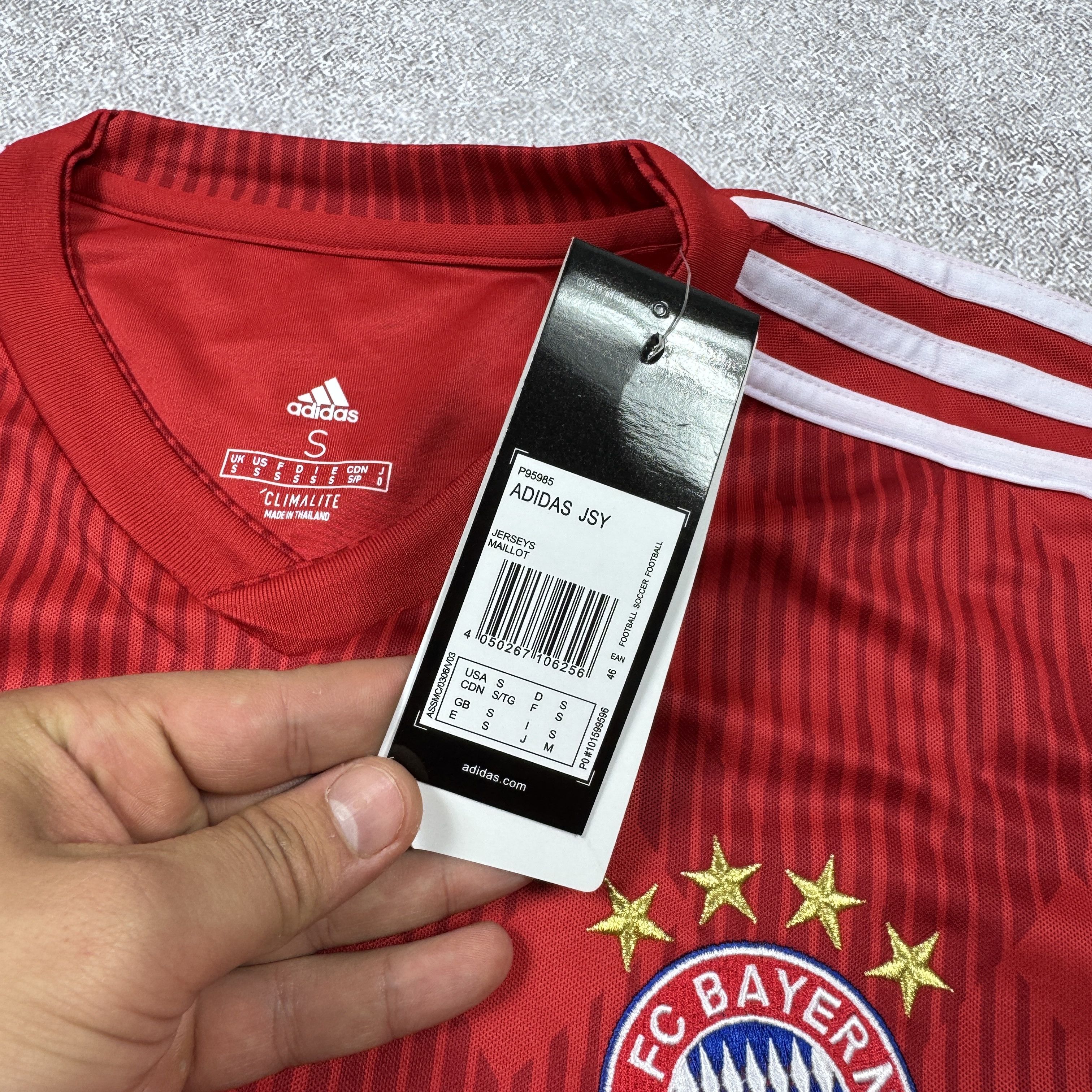 Adidas Adidas Bayern Munchen Tolisso 24 18/19 Football Jersey SizeS Size US S / EU 44-46 / 1 - 5 Thumbnail