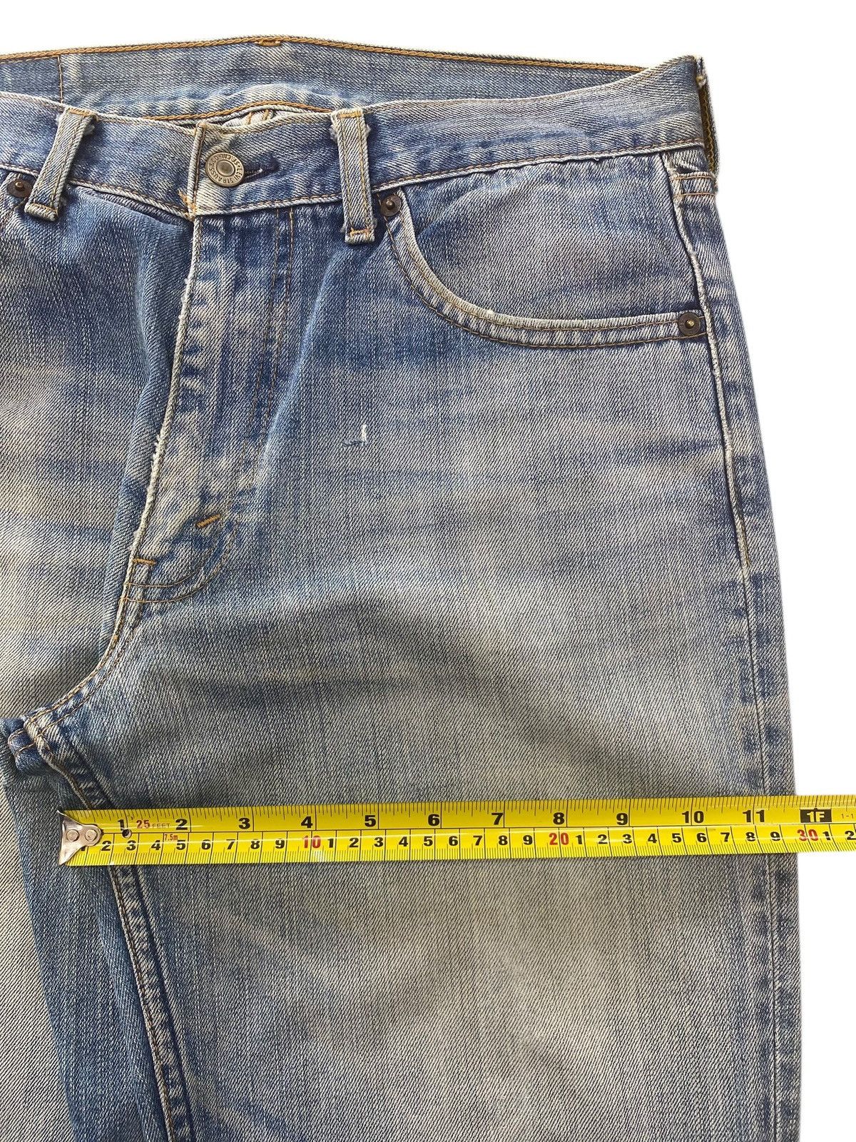 Levi's Levi’s Light Wash Style Straight Leg Jeans Size US 32 / EU 48 - 7 Thumbnail