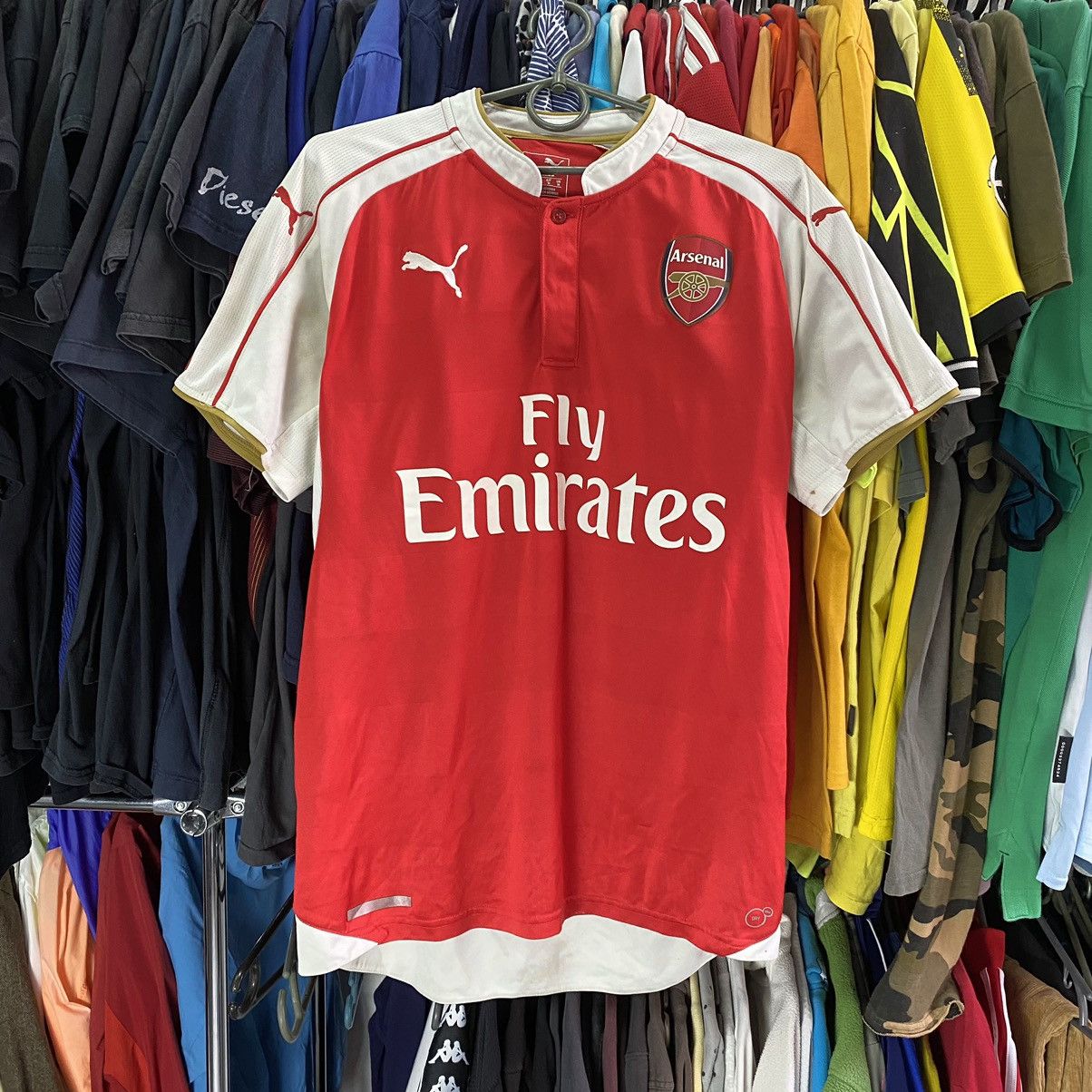 Puma Vintage Puma FC Arcenal Fly Emirates Team soccer jersey Size US M / EU 48-50 / 2 - 1 Thumbnail